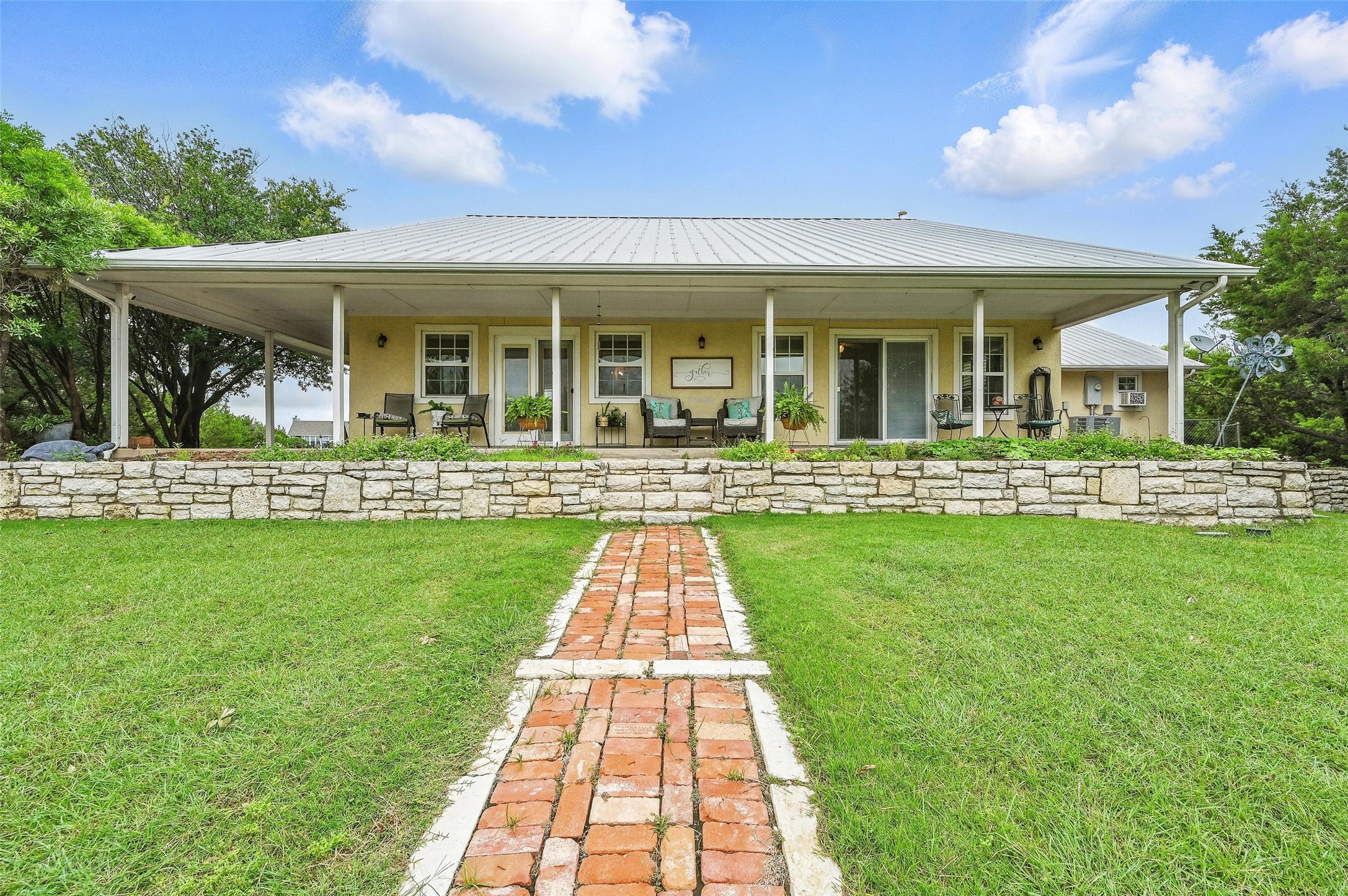 2116 Darby Dan Court