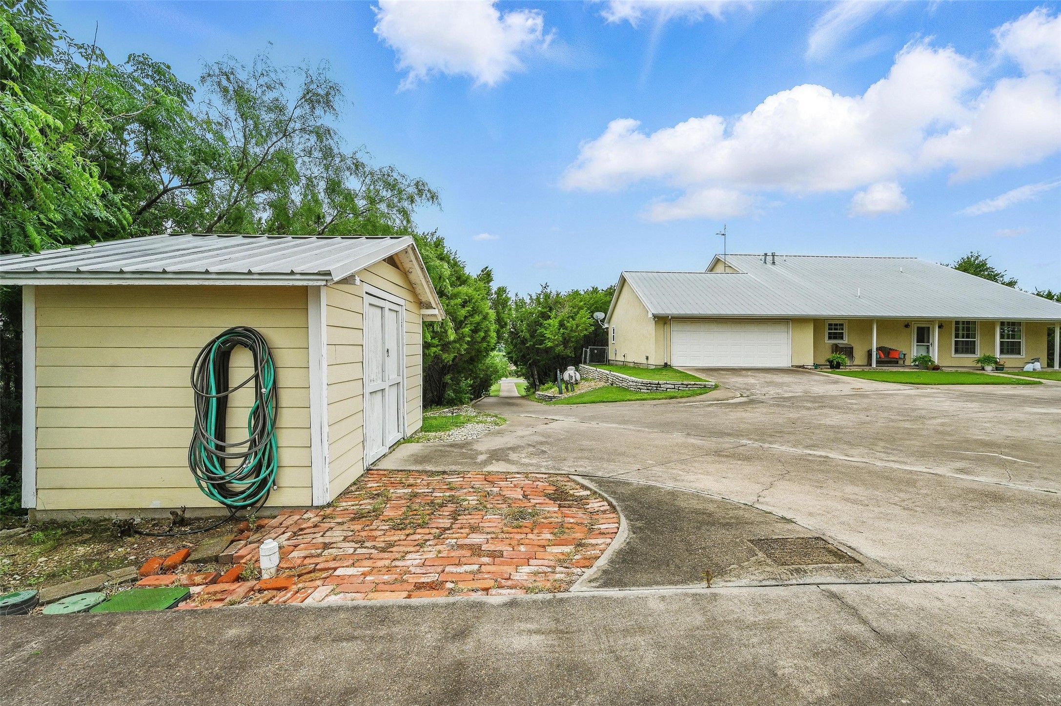 2116 Darby Dan Court