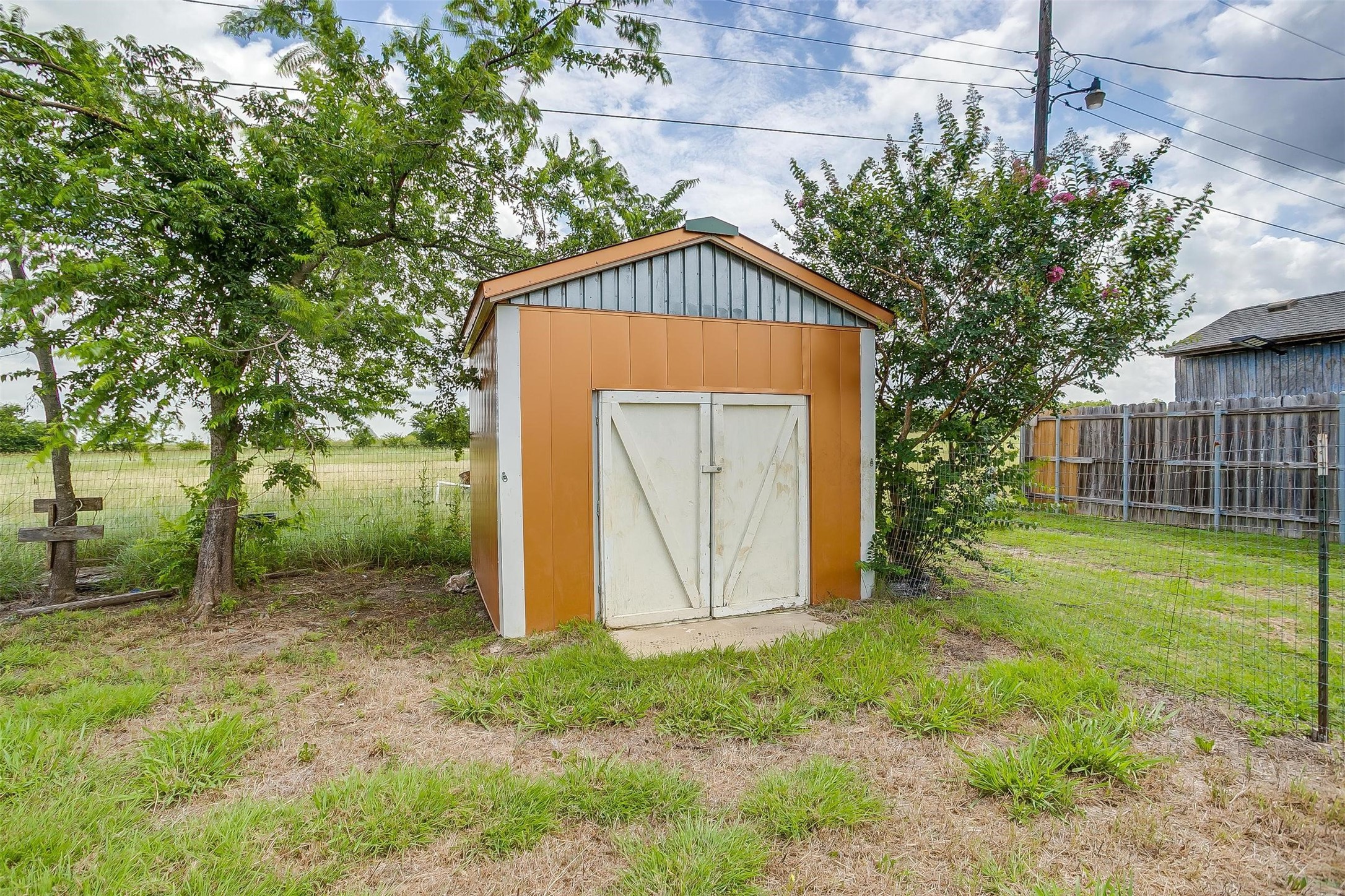 1021 Tanglewood Drive