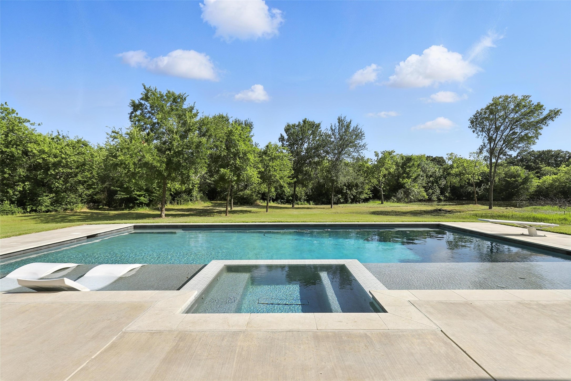 12640 Oak Grove Road S