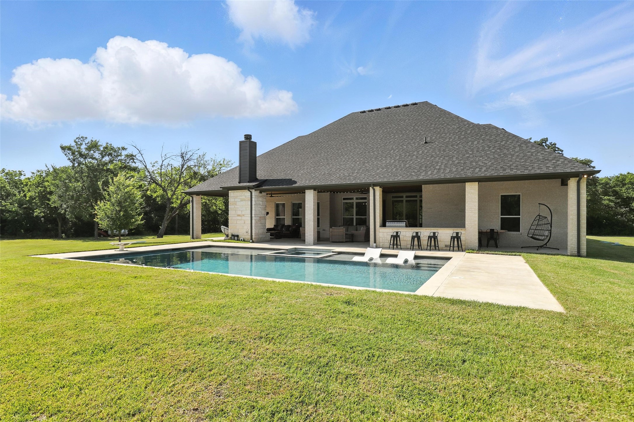 12640 Oak Grove Road S