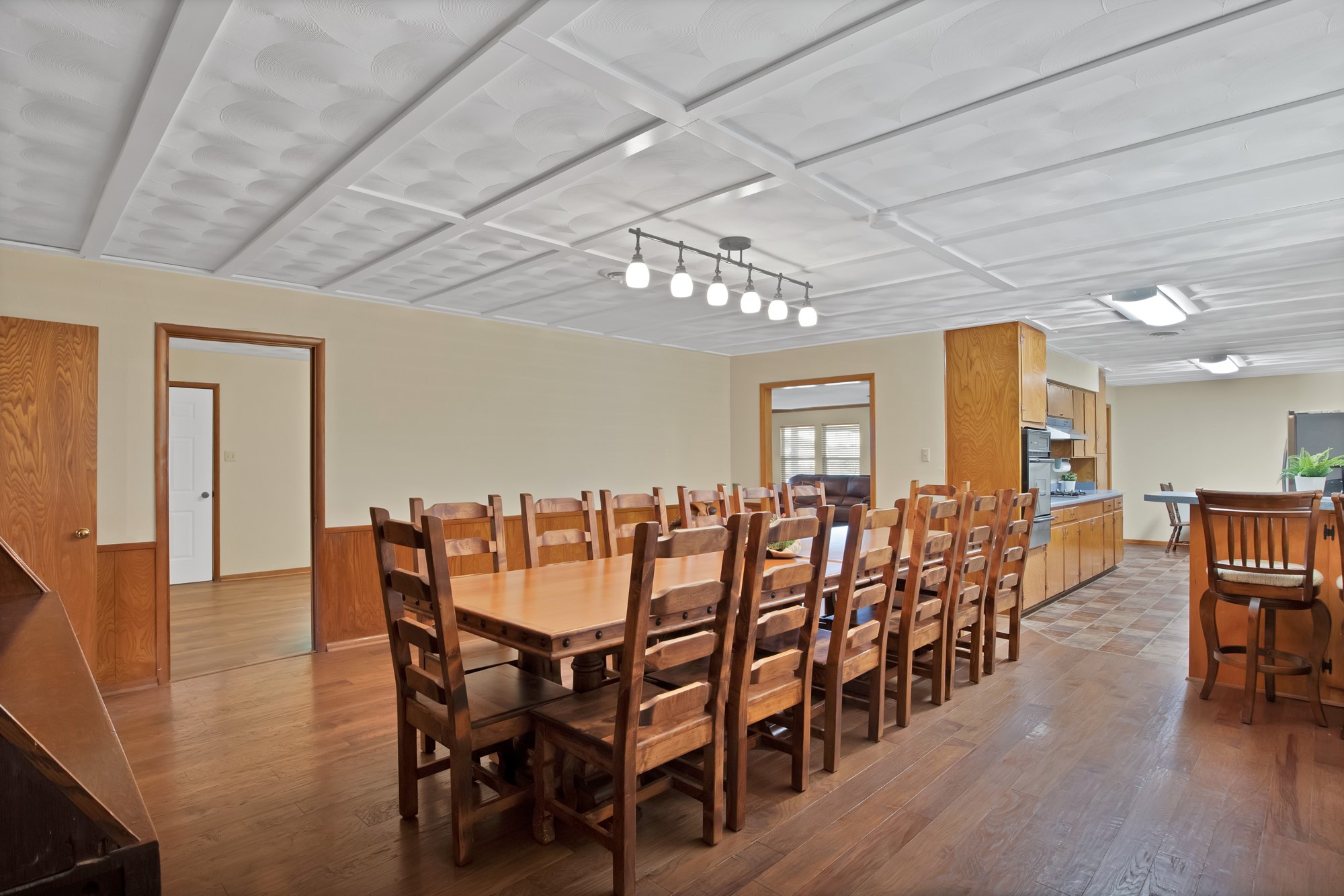 14301 County Road 511