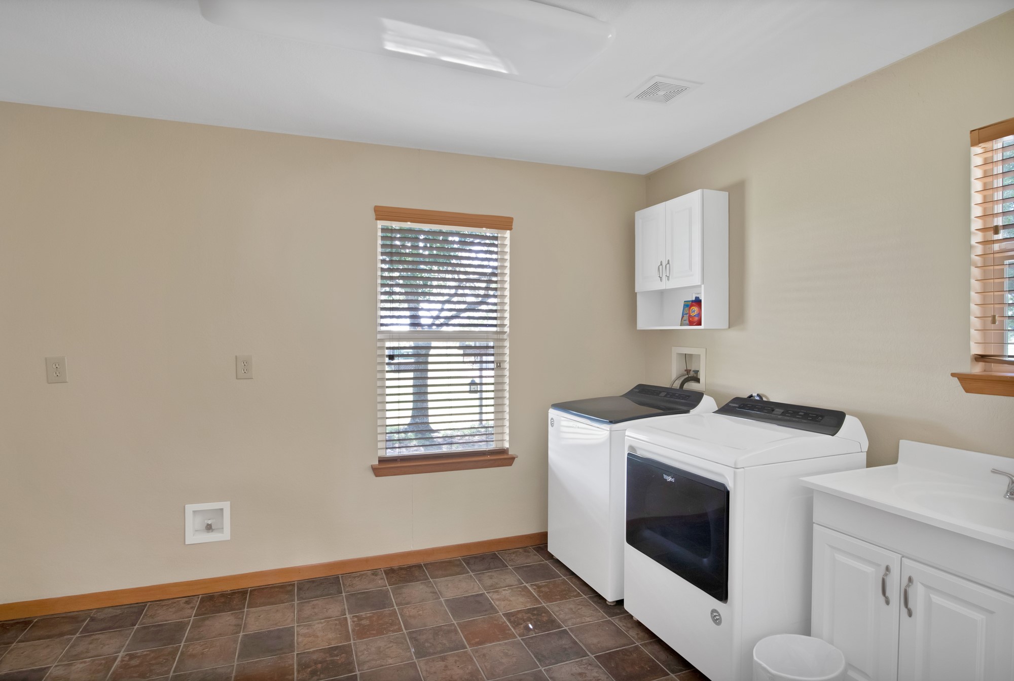 14301 County Road 511