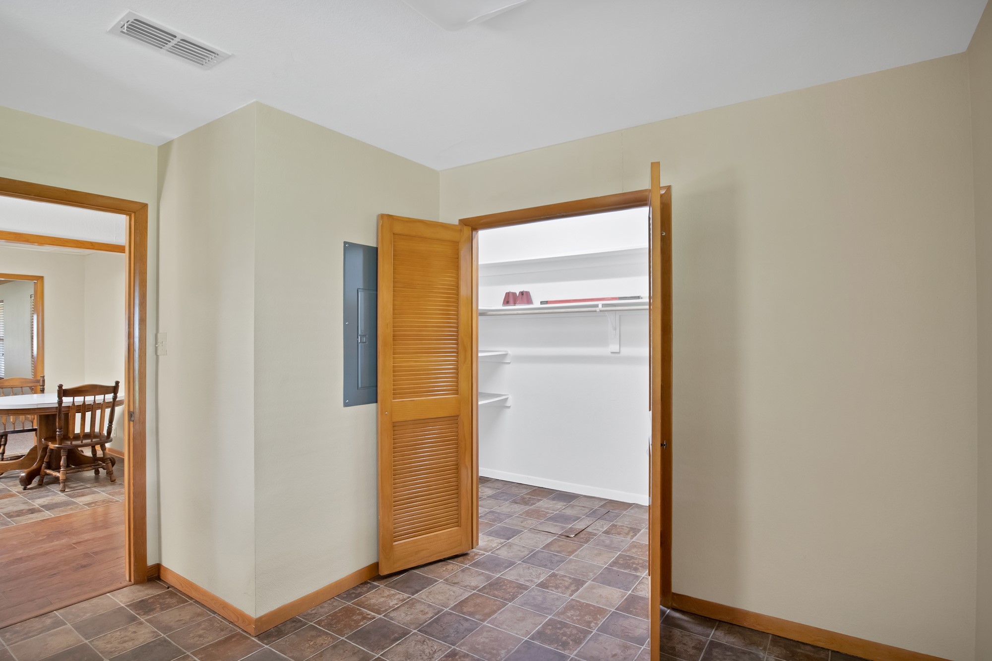 14301 County Road 511