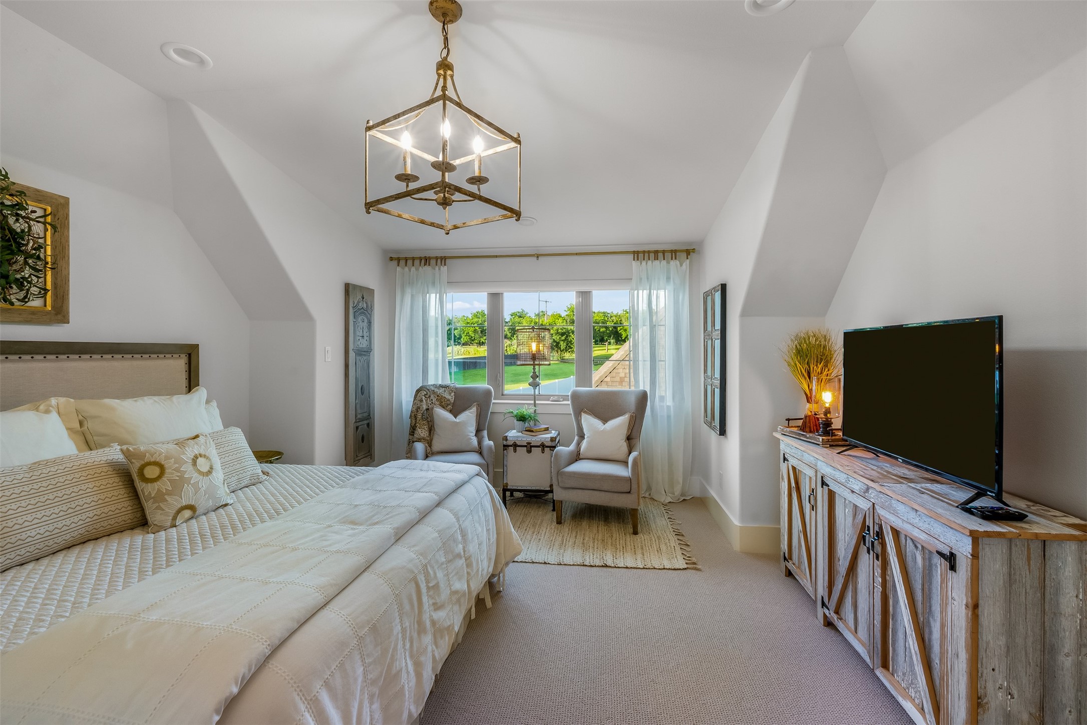 9305 Bellechase Road