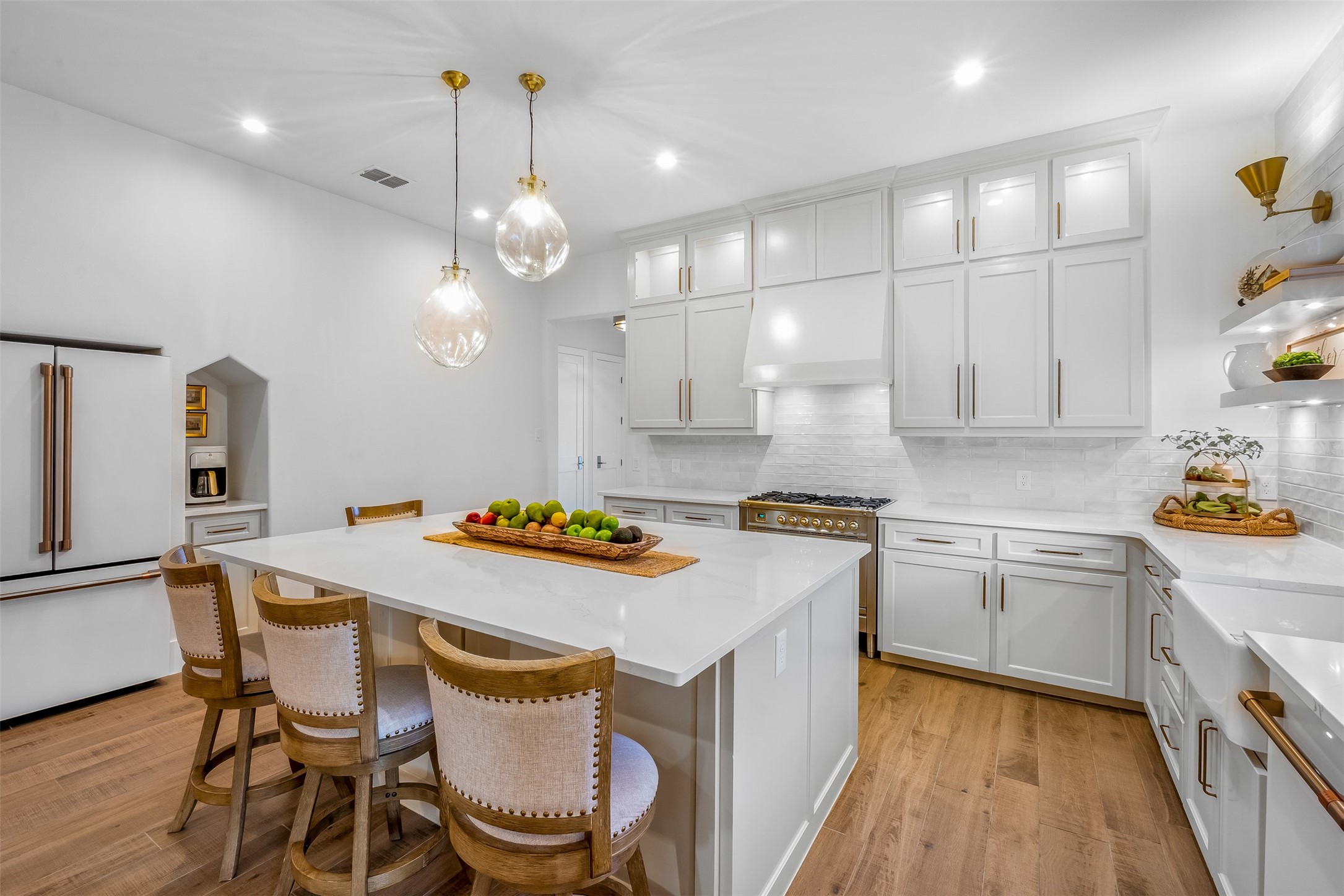 9305 Bellechase Road