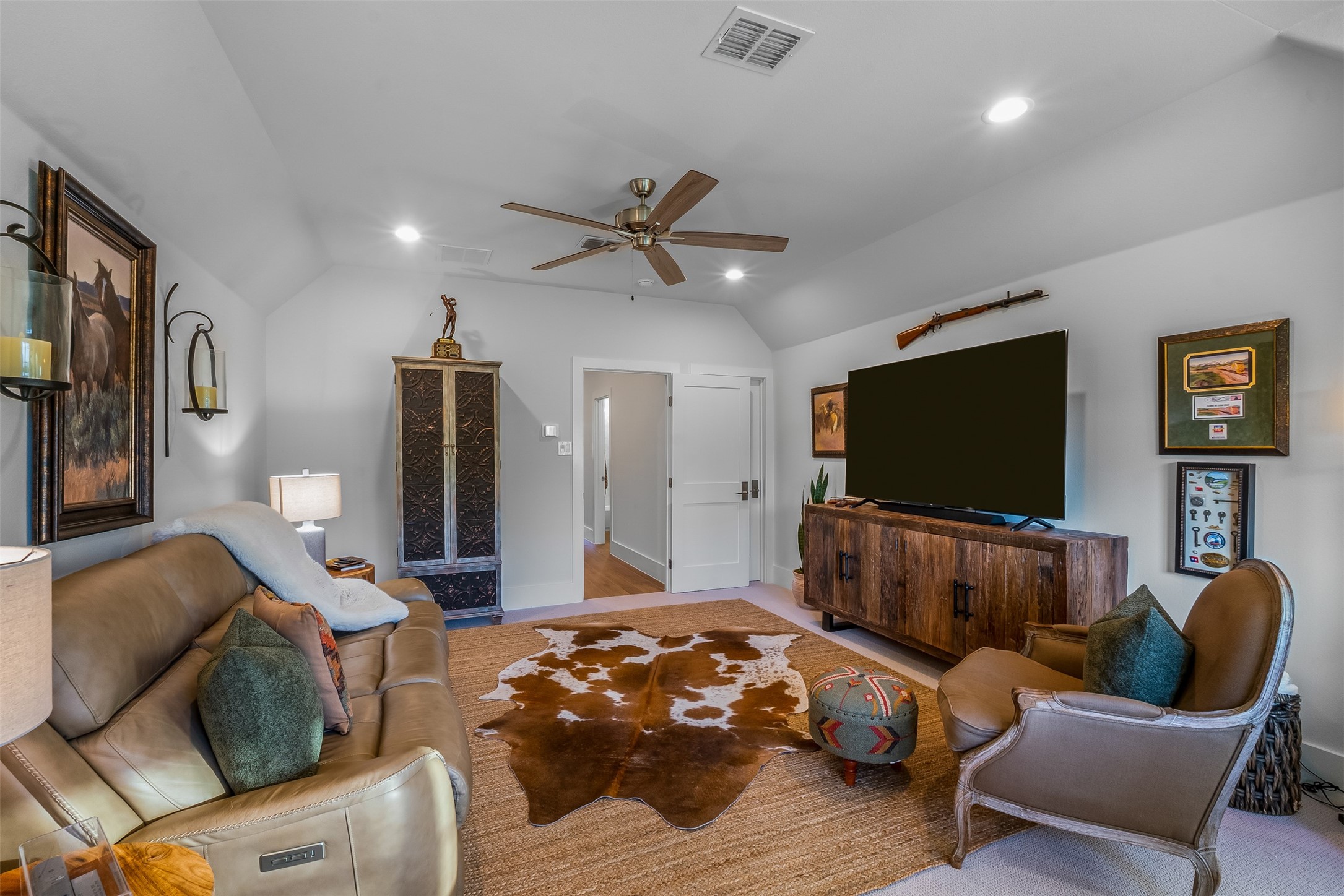 9305 Bellechase Road