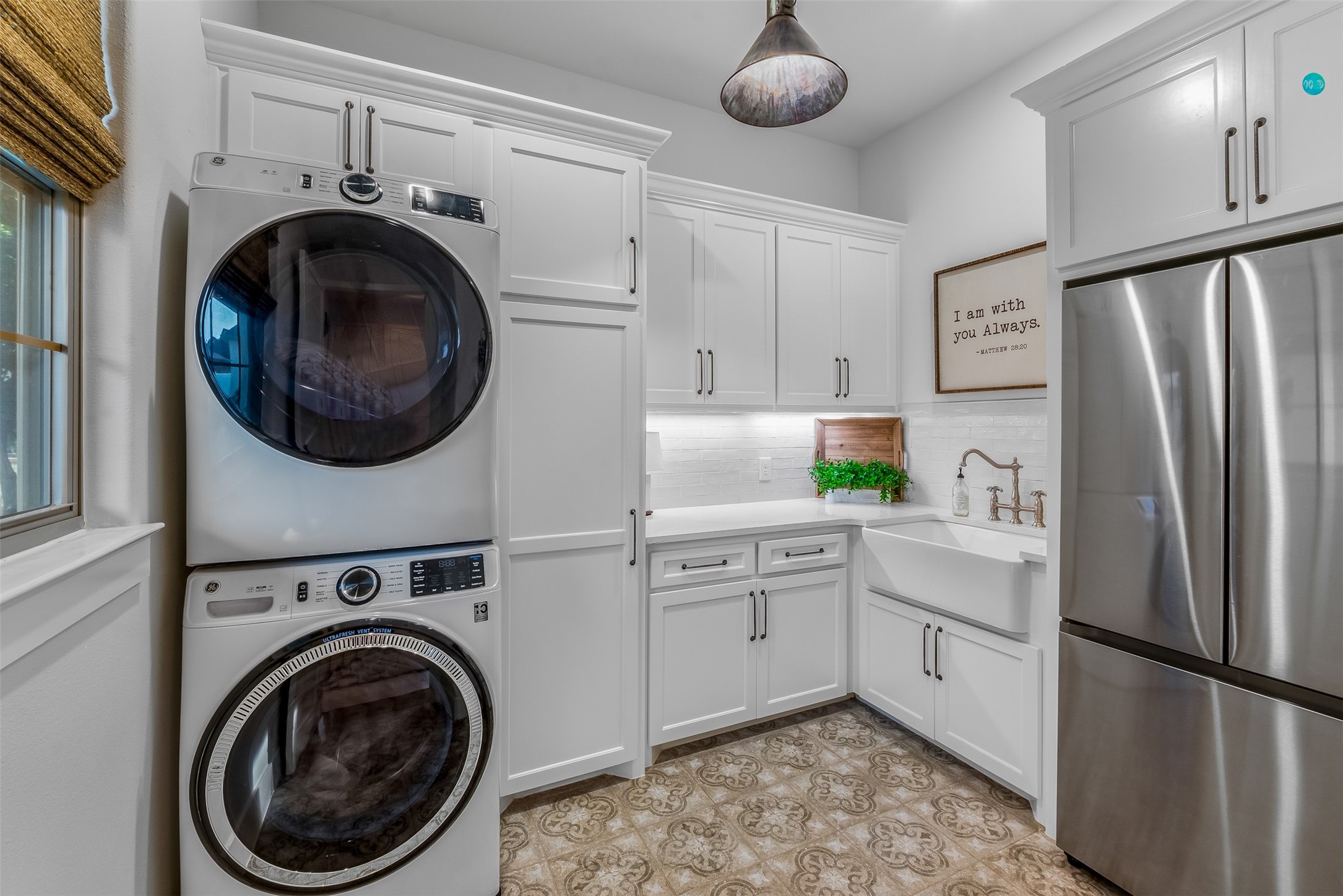 9305 Bellechase Road