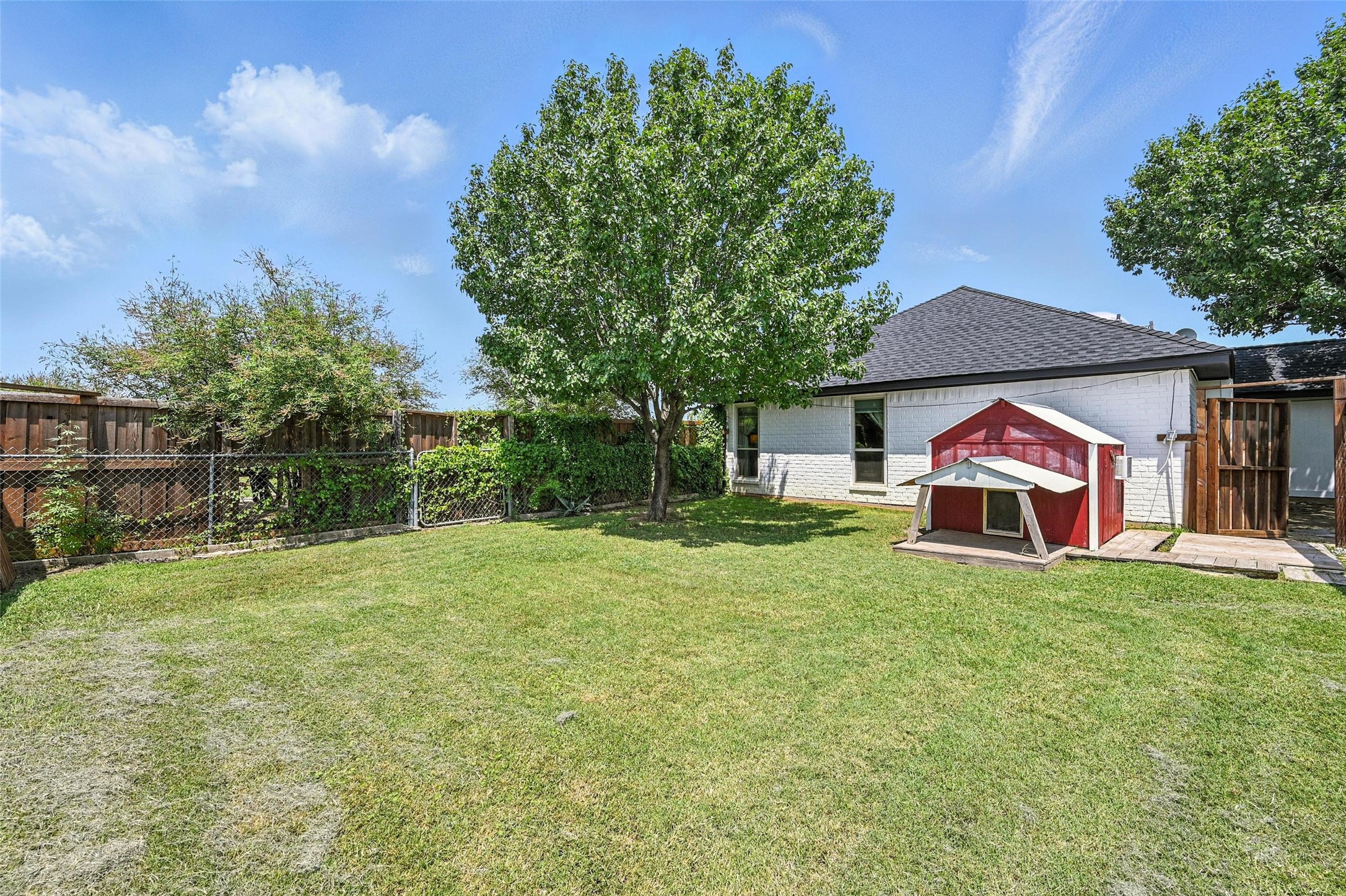 364 Roxy Road