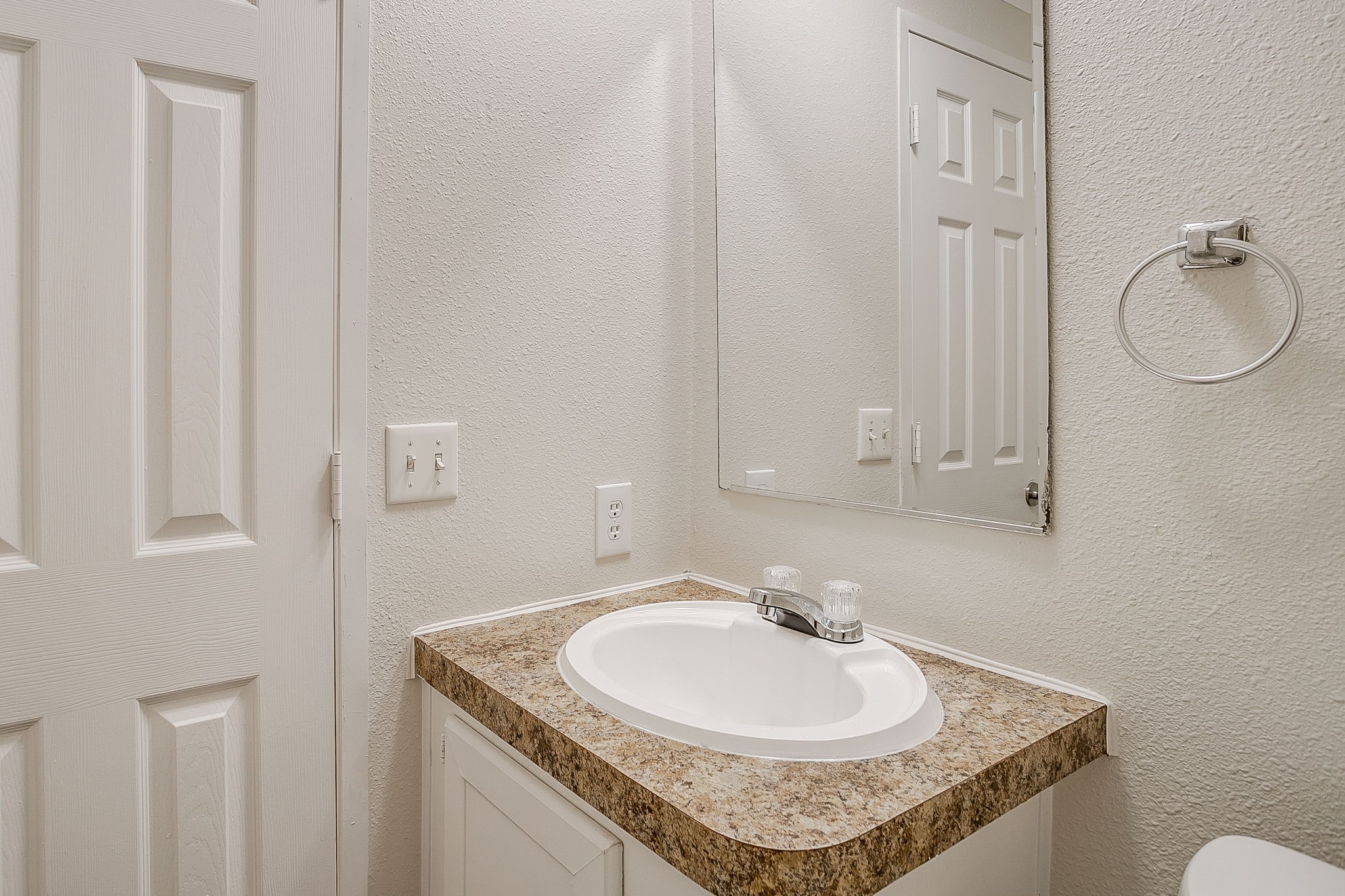 256 Hilltop Trail