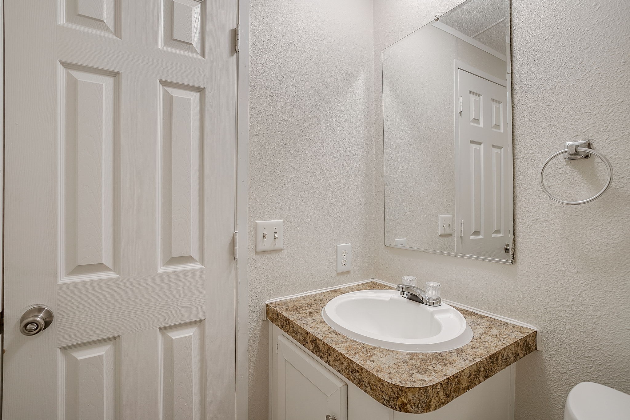 256 Hilltop Trail