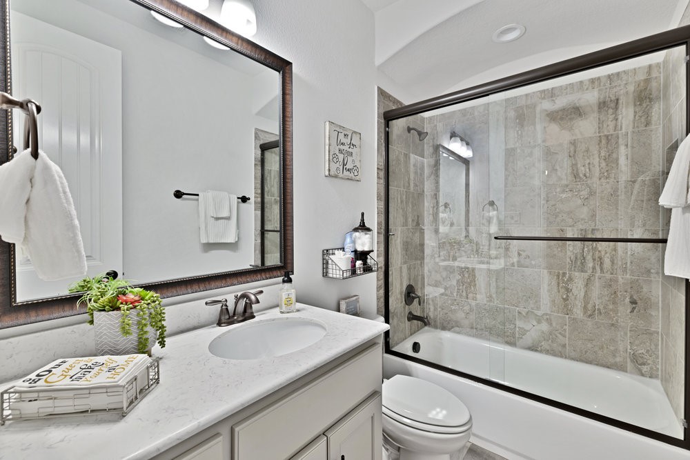 5833 Backshore Drive