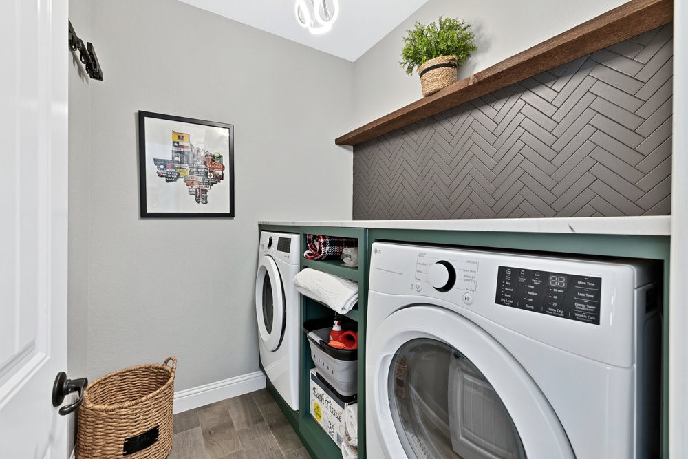 5833 Backshore Drive