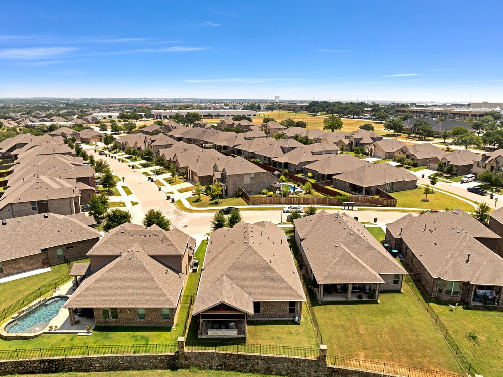 5833 Backshore Drive