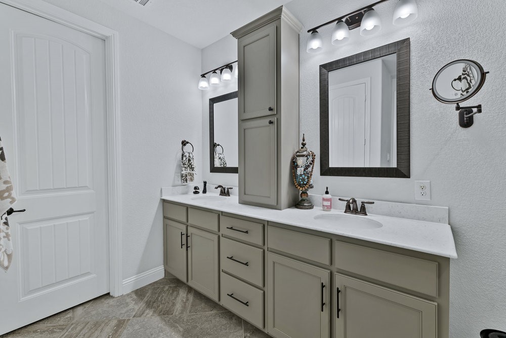 5833 Backshore Drive