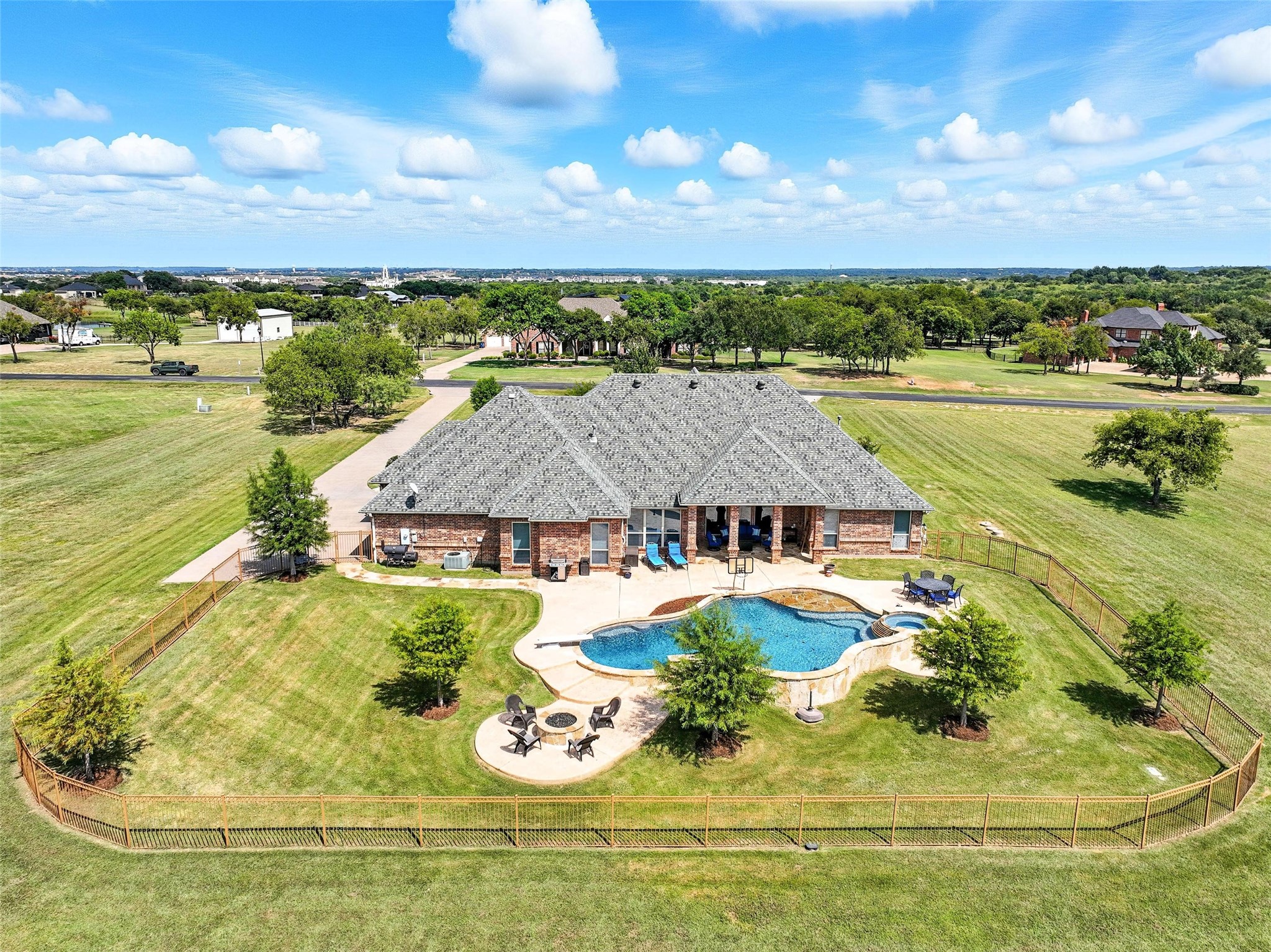 9949 Tantarra Drive