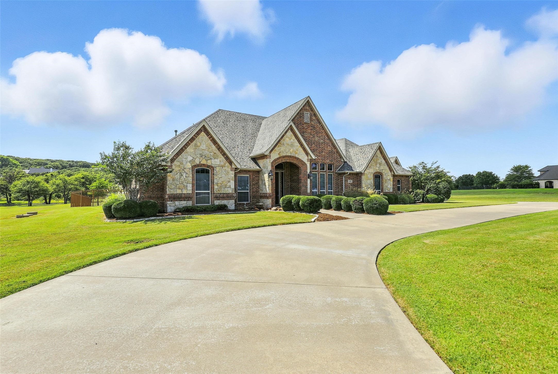 9949 Tantarra Drive