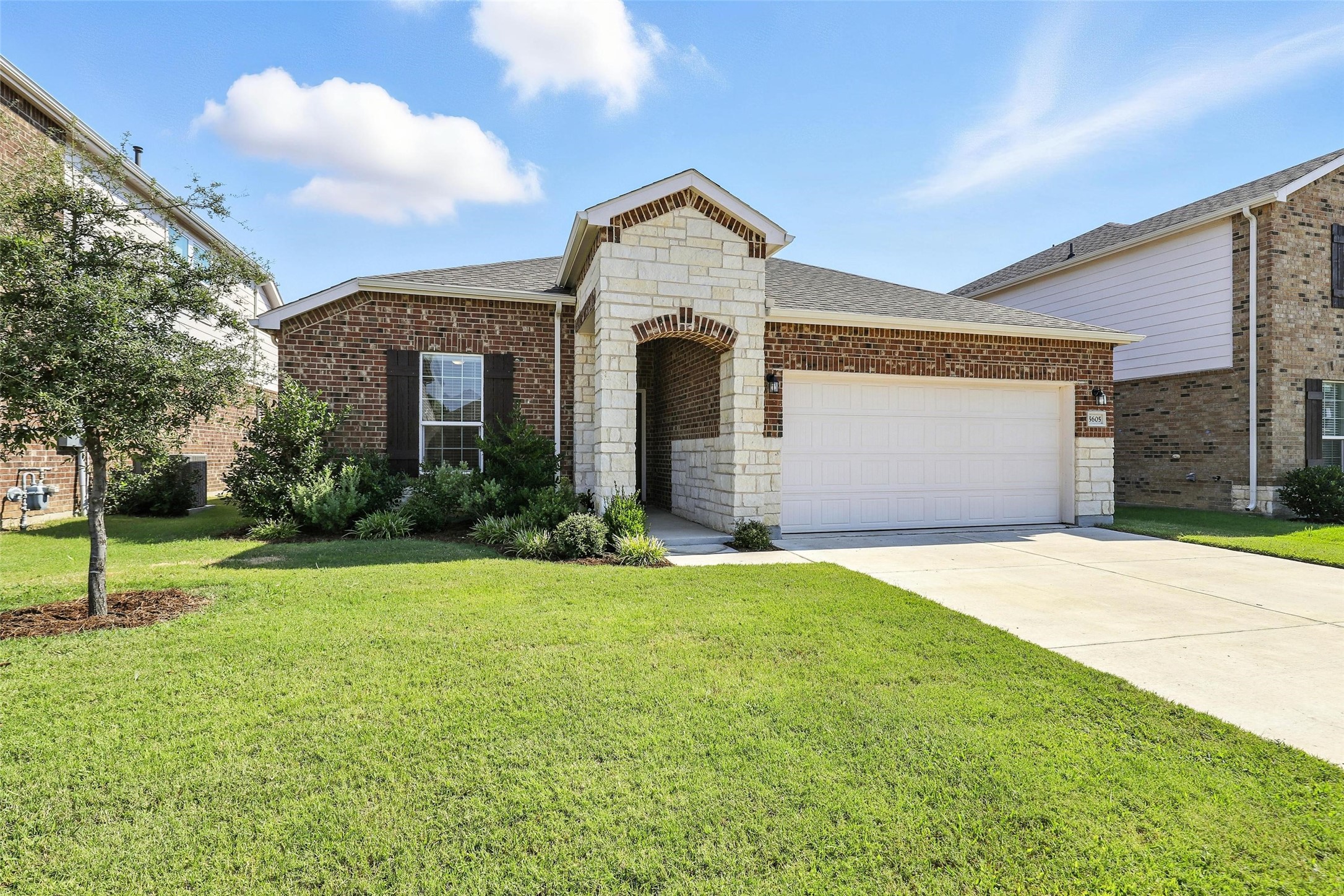 5605 Apple Grove Way