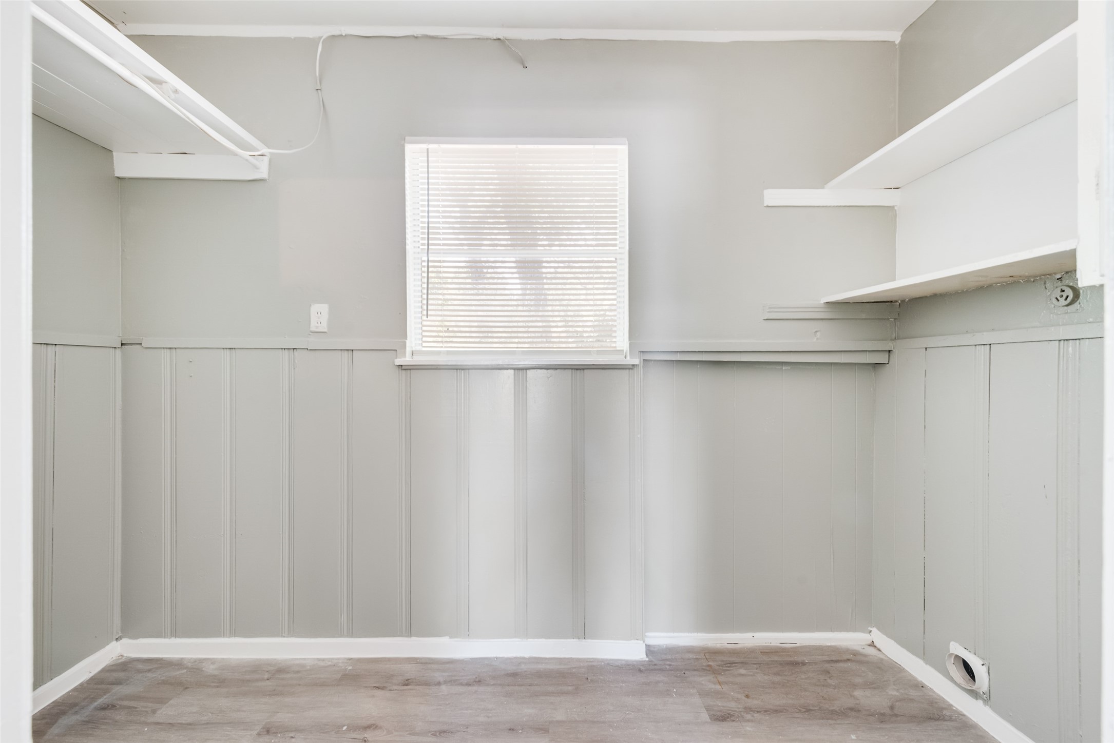 2517 Weiler Boulevard