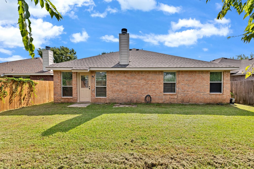 12252 Shadow Wood Trail