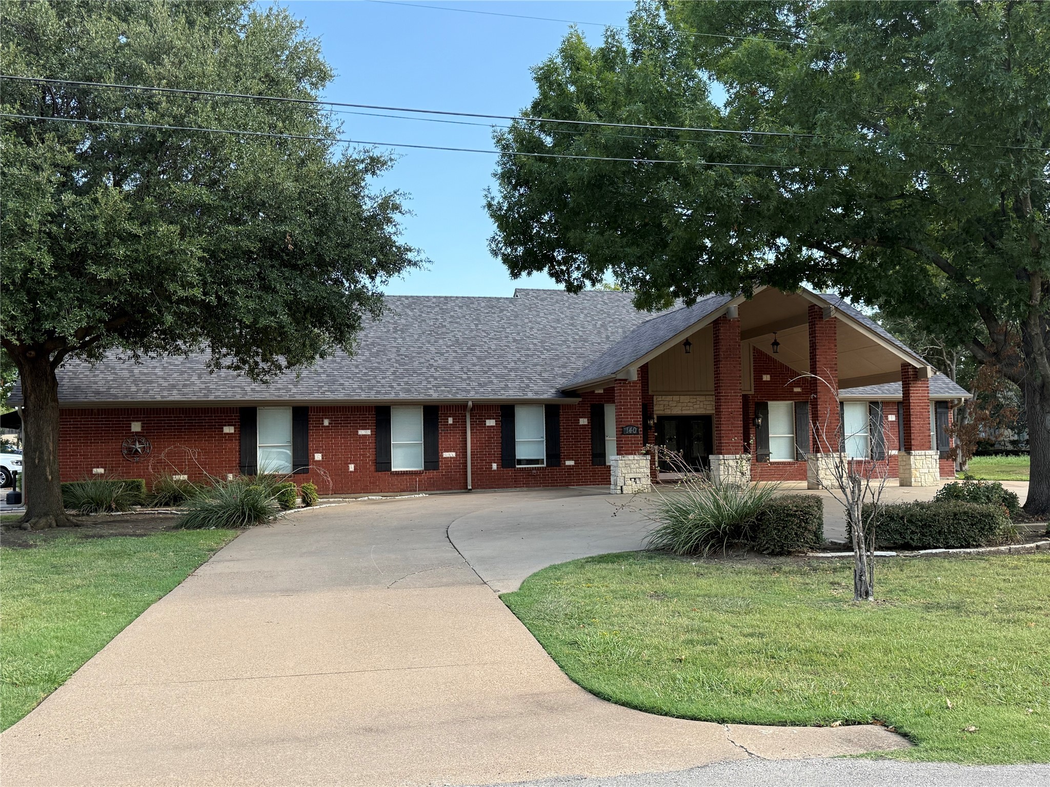 140 W Eldred Street 103