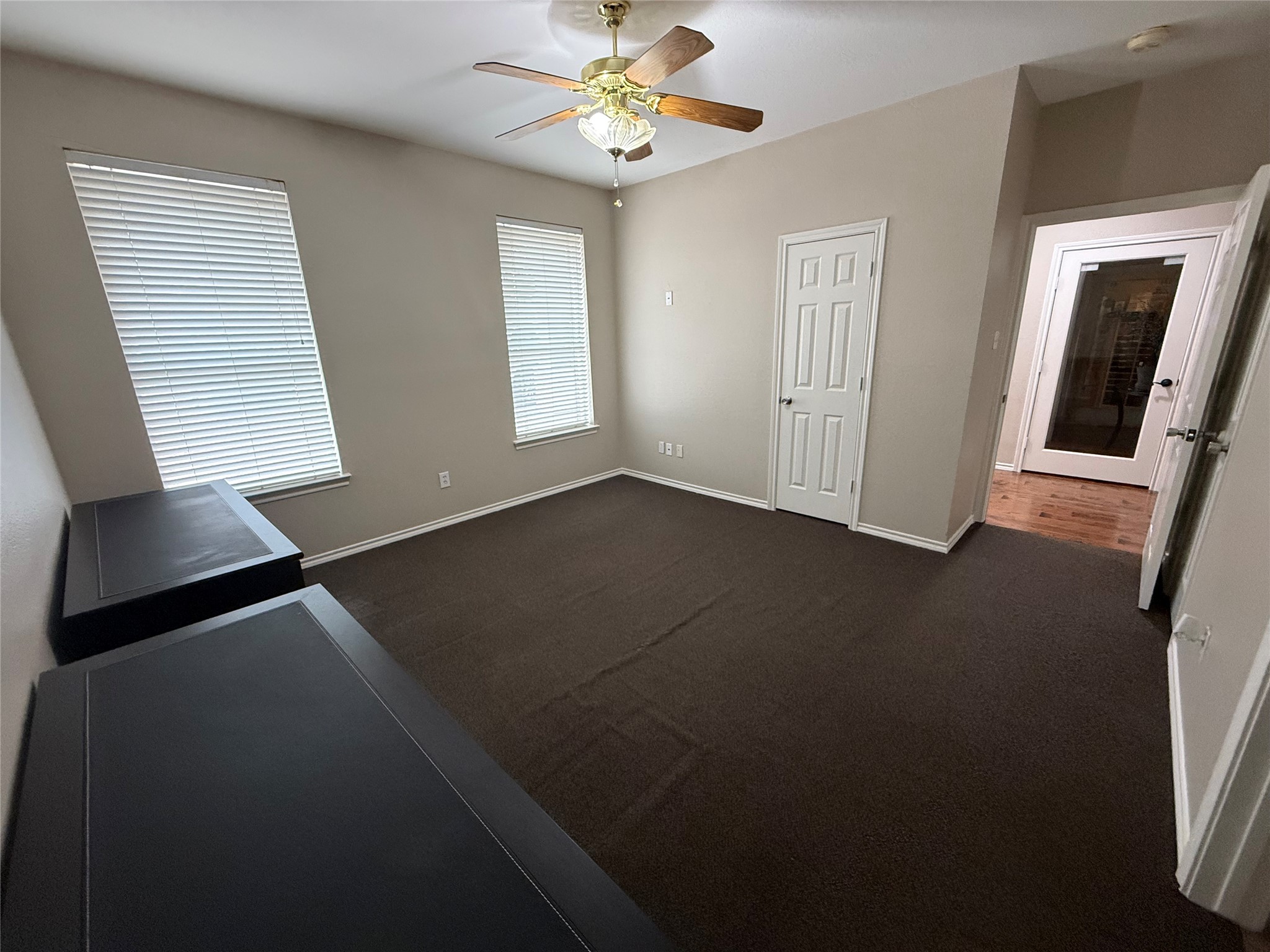 140 W Eldred Street 103