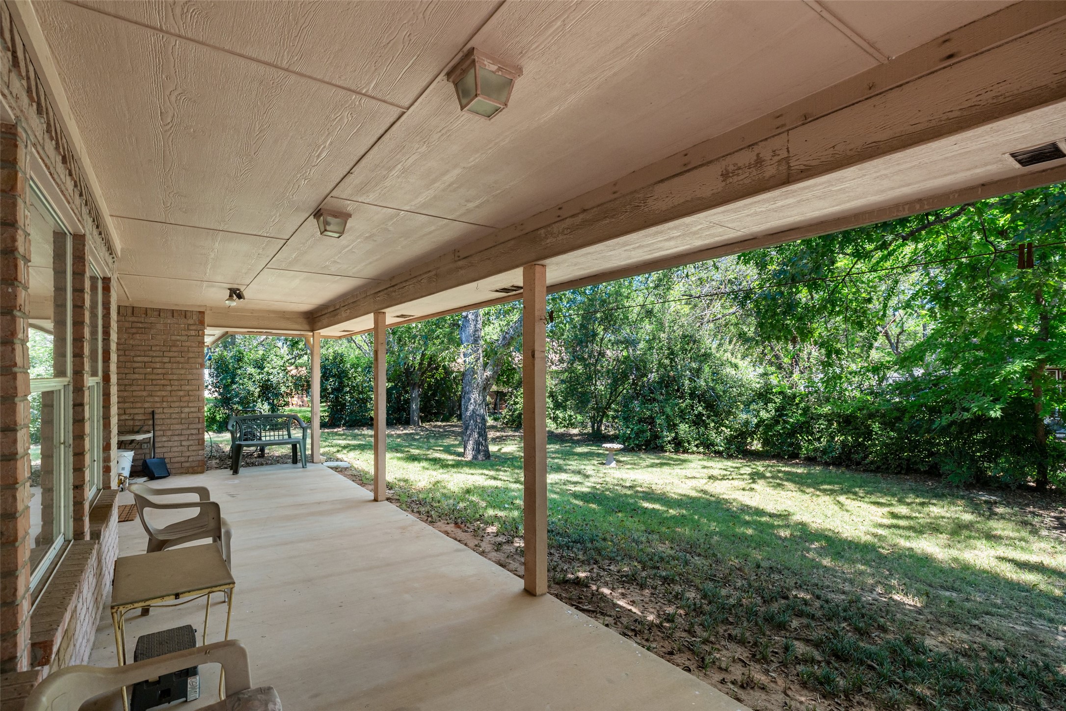 8911 Magnolia Vale Drive