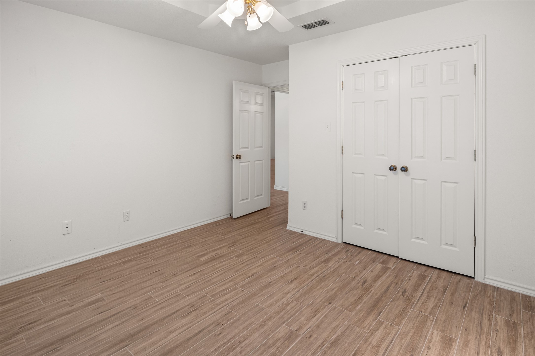 8911 Magnolia Vale Drive