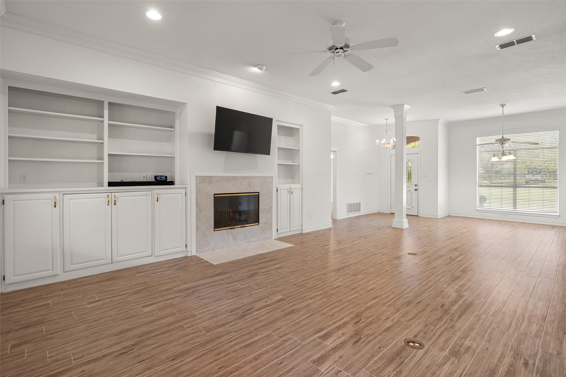 8911 Magnolia Vale Drive