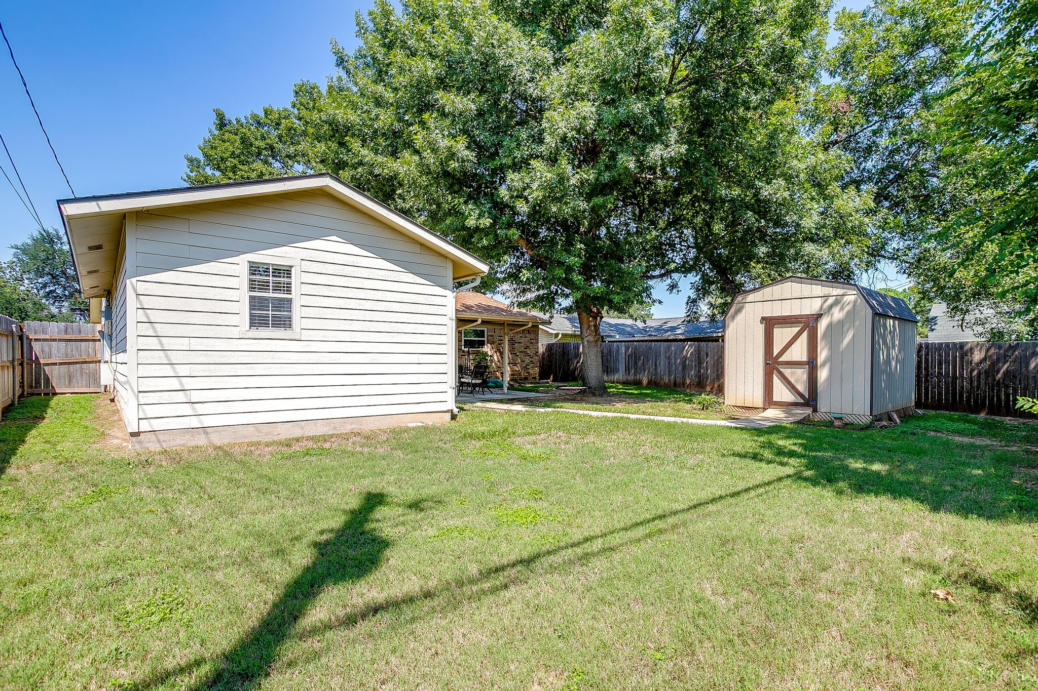 2032 Meadow Glen