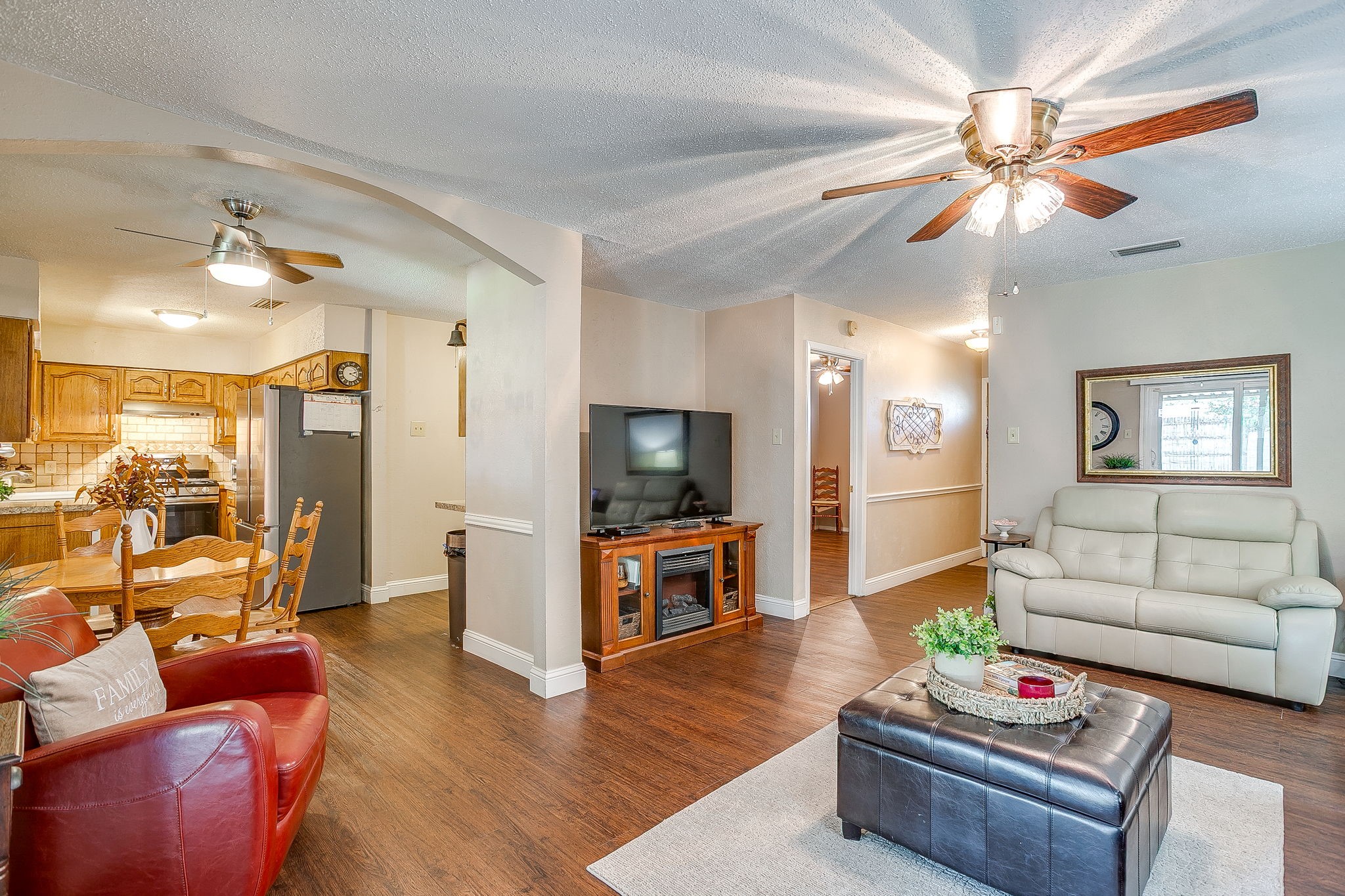 2032 Meadow Glen