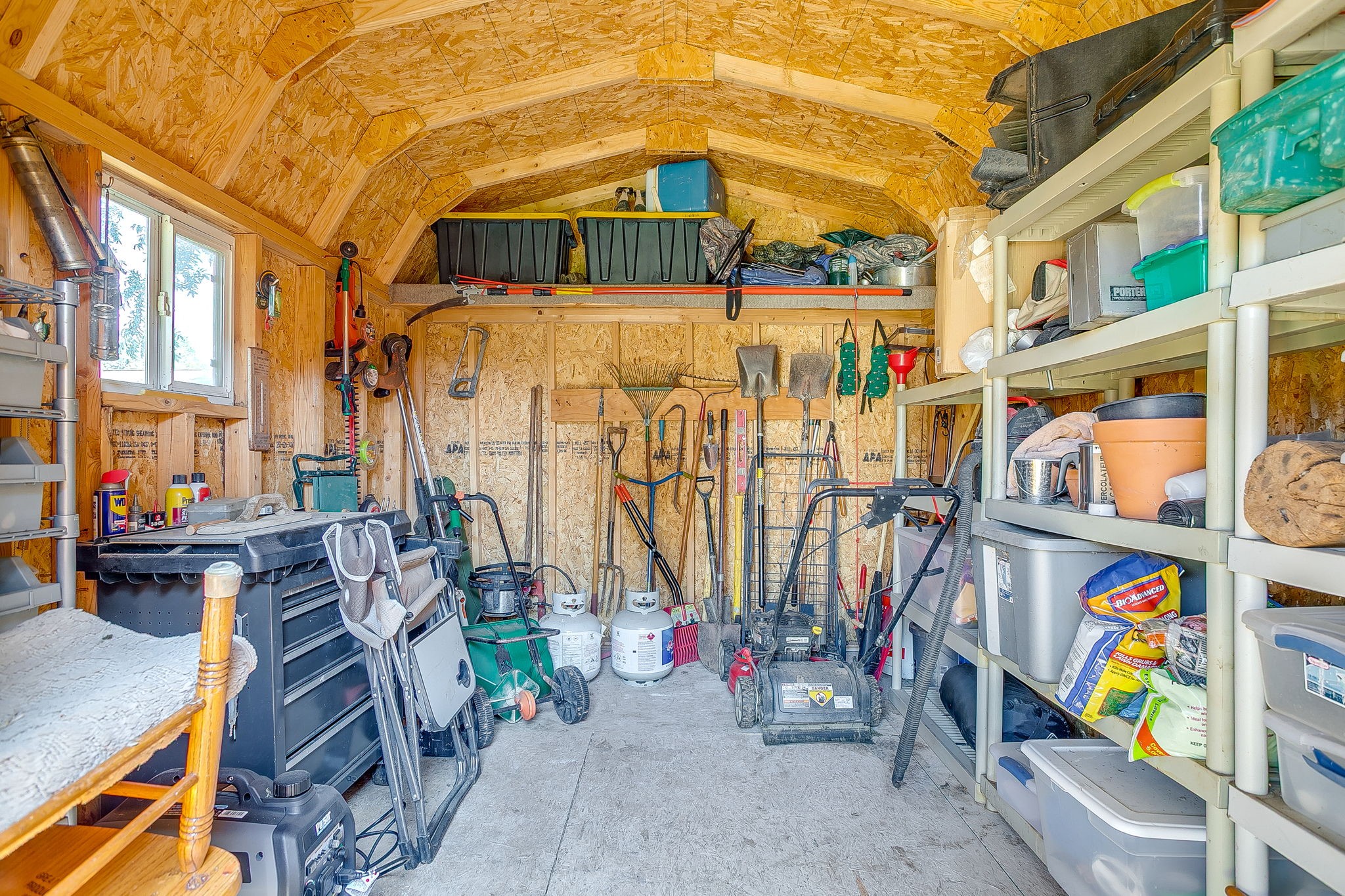 2032 Meadow Glen