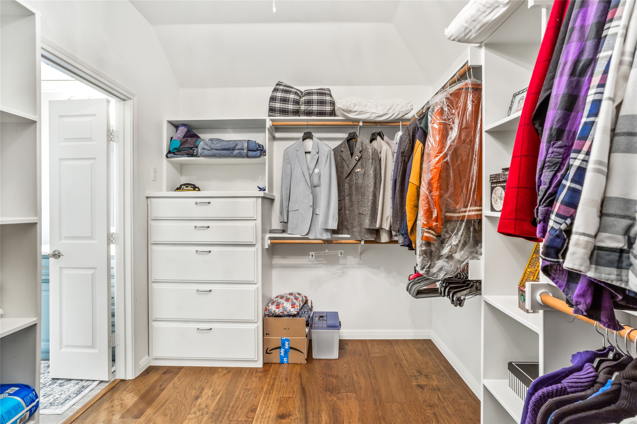 2300 Sandstone Court