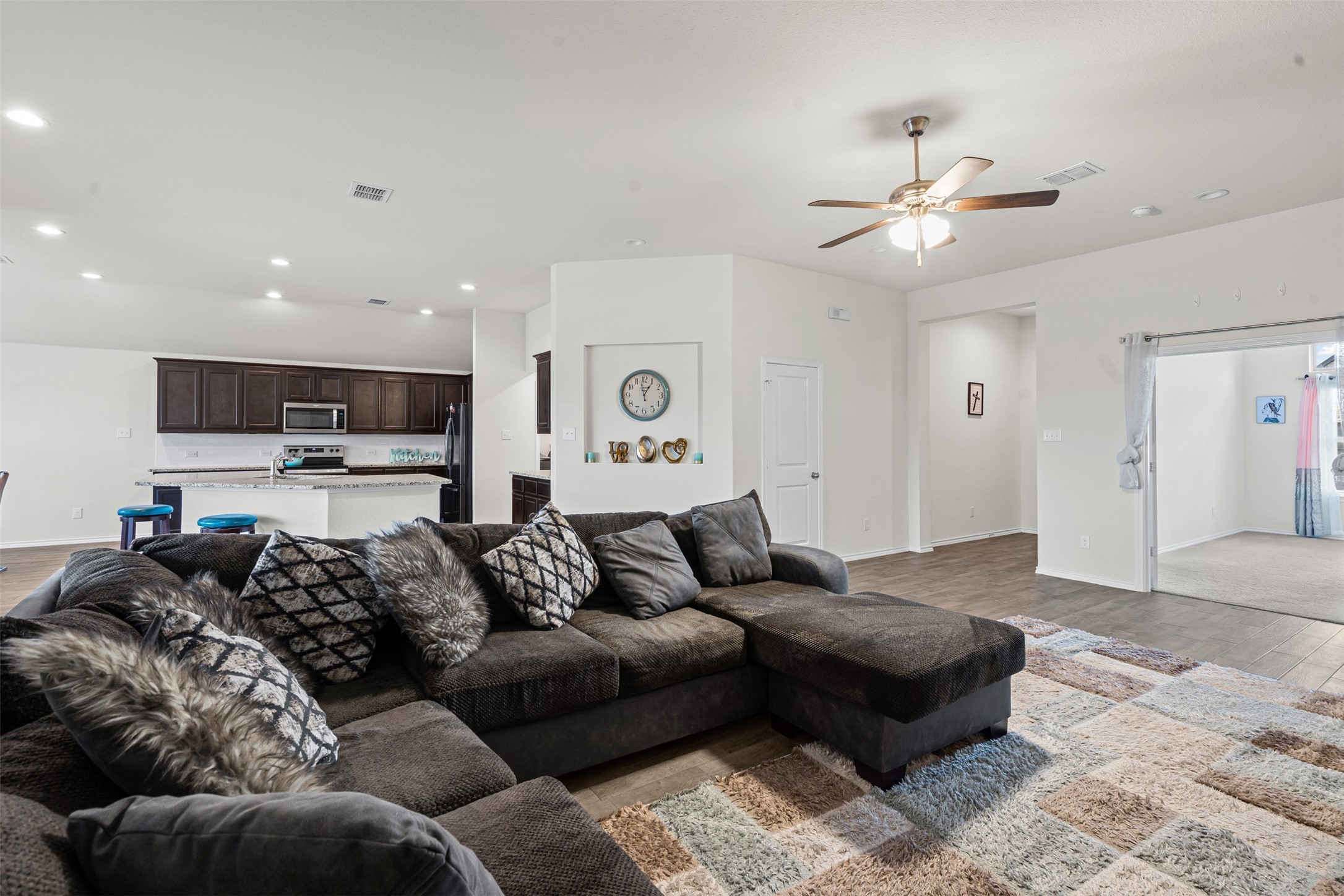 6528 Boot Jack Drive