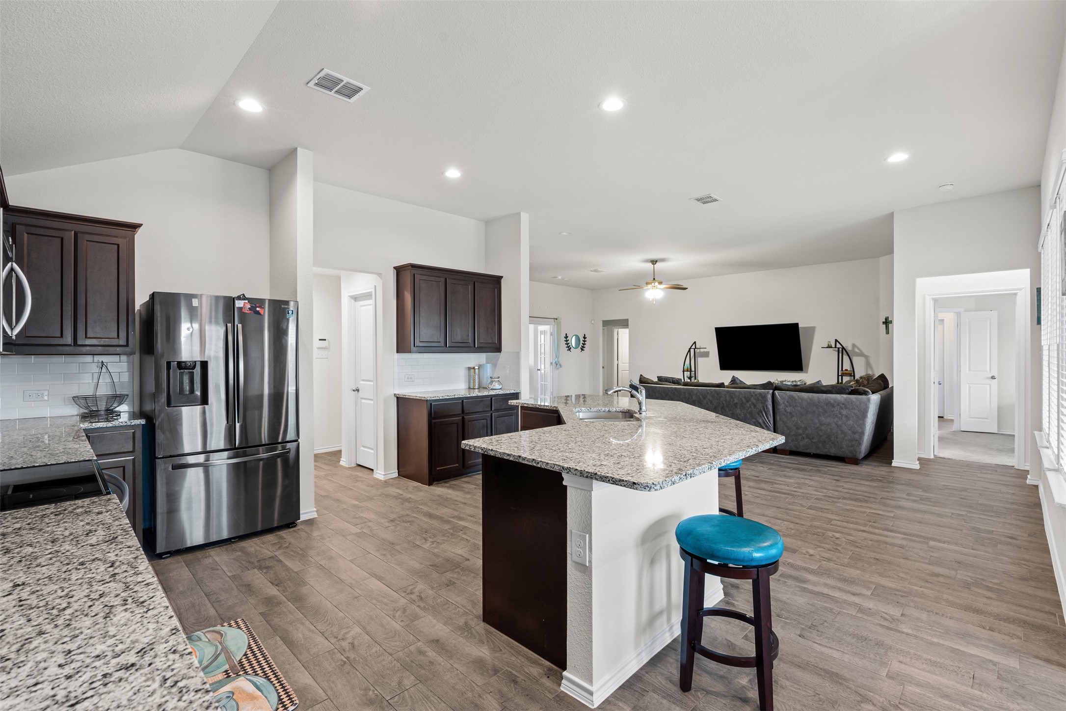 6528 Boot Jack Drive