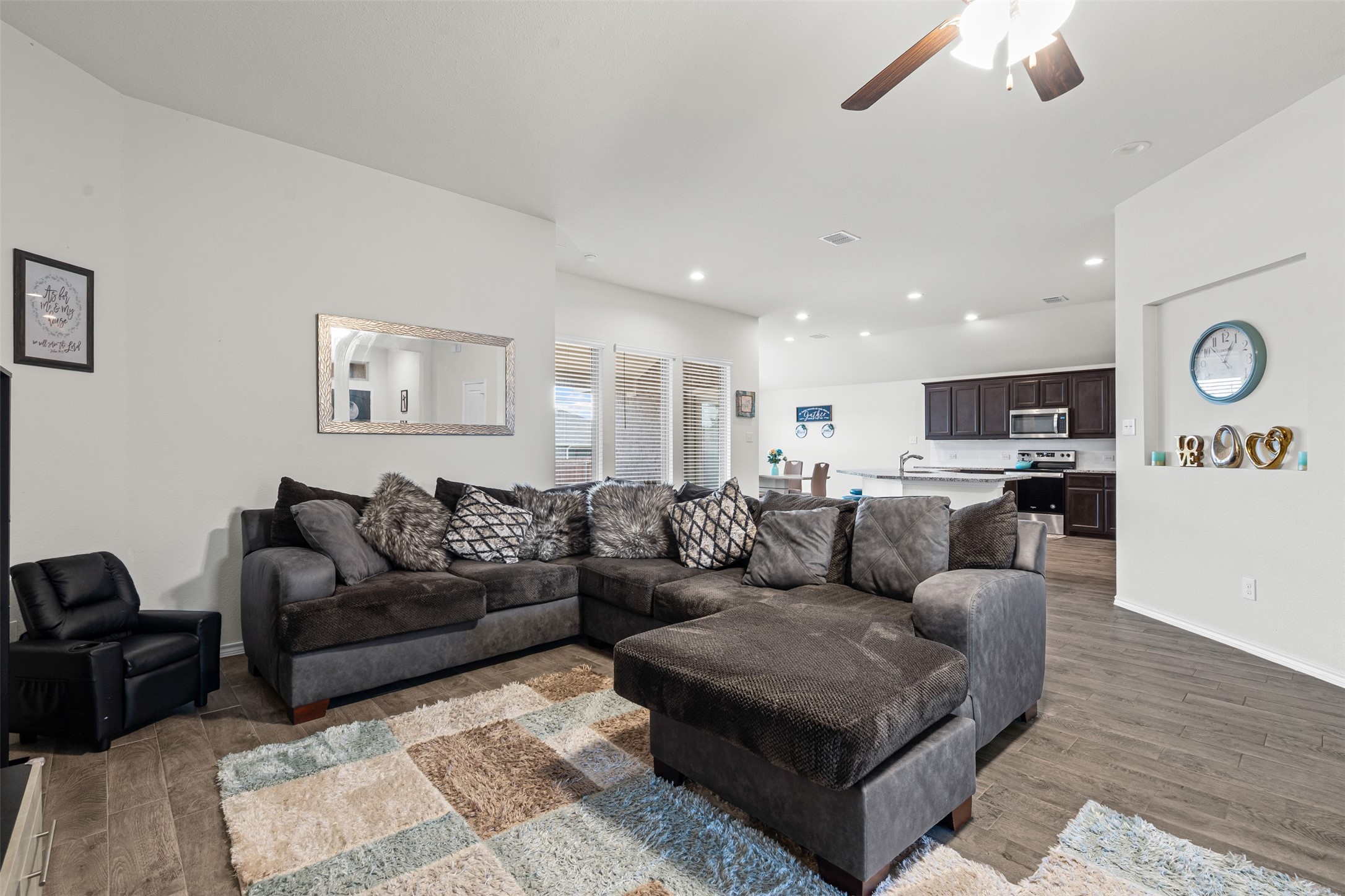 6528 Boot Jack Drive