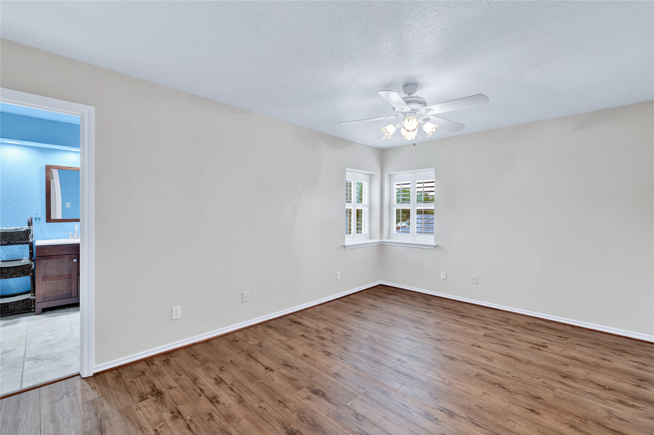 1421 Plantation Drive N