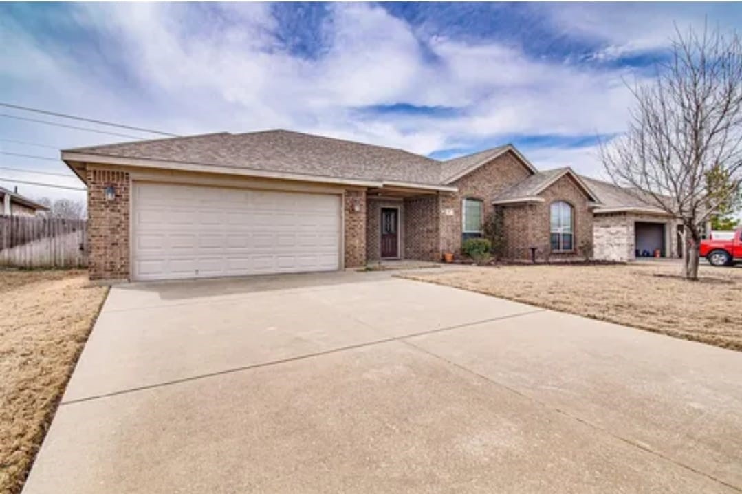 617 Bretts Way