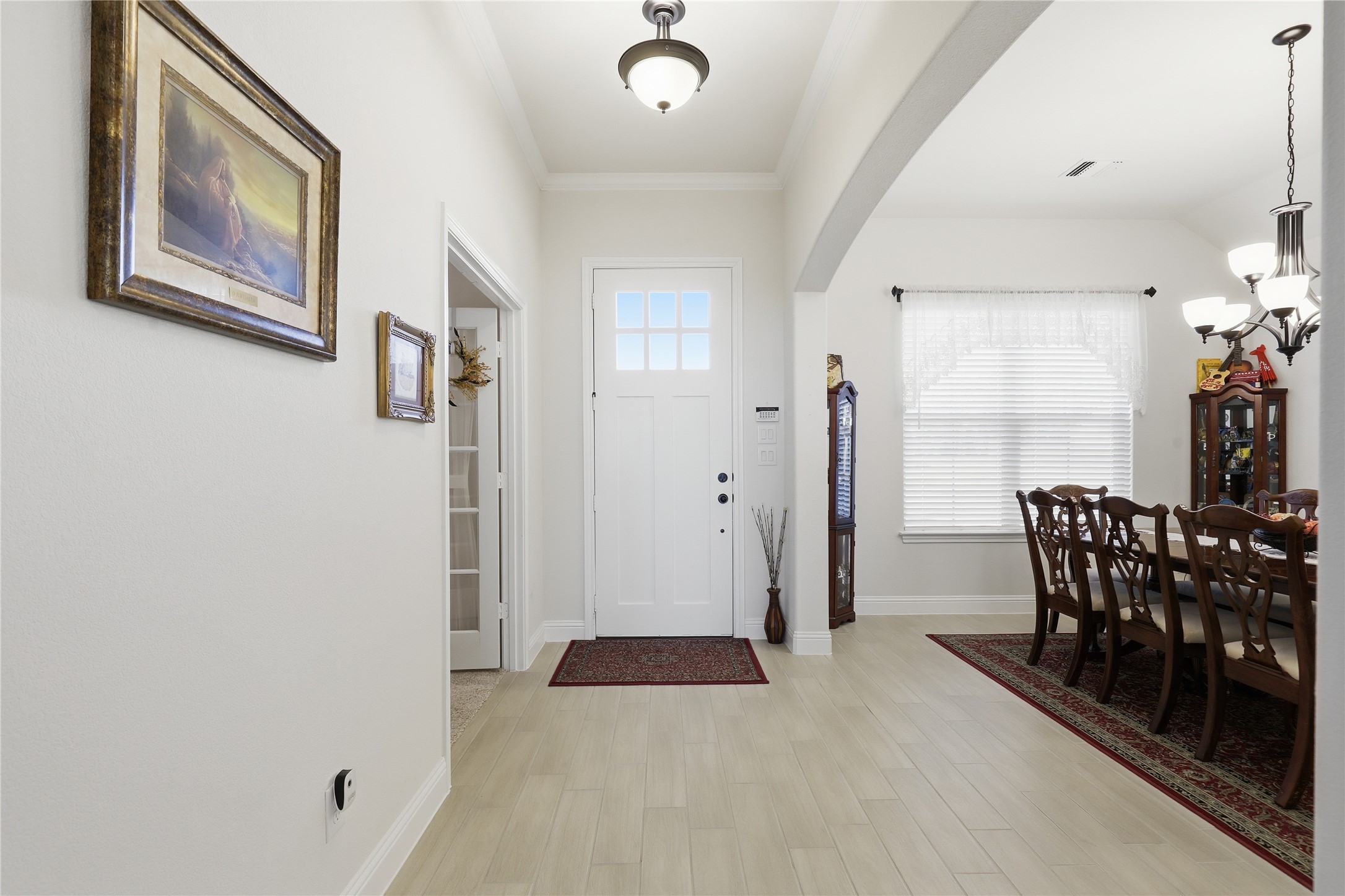 3216 Signal Hill Drive