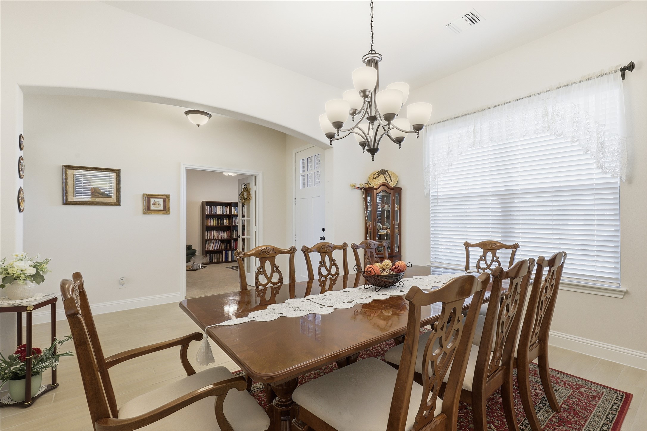 3216 Signal Hill Drive