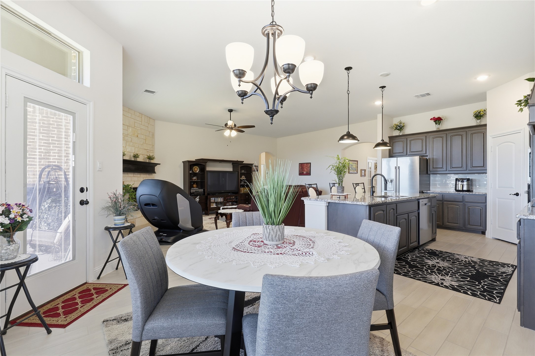 3216 Signal Hill Drive