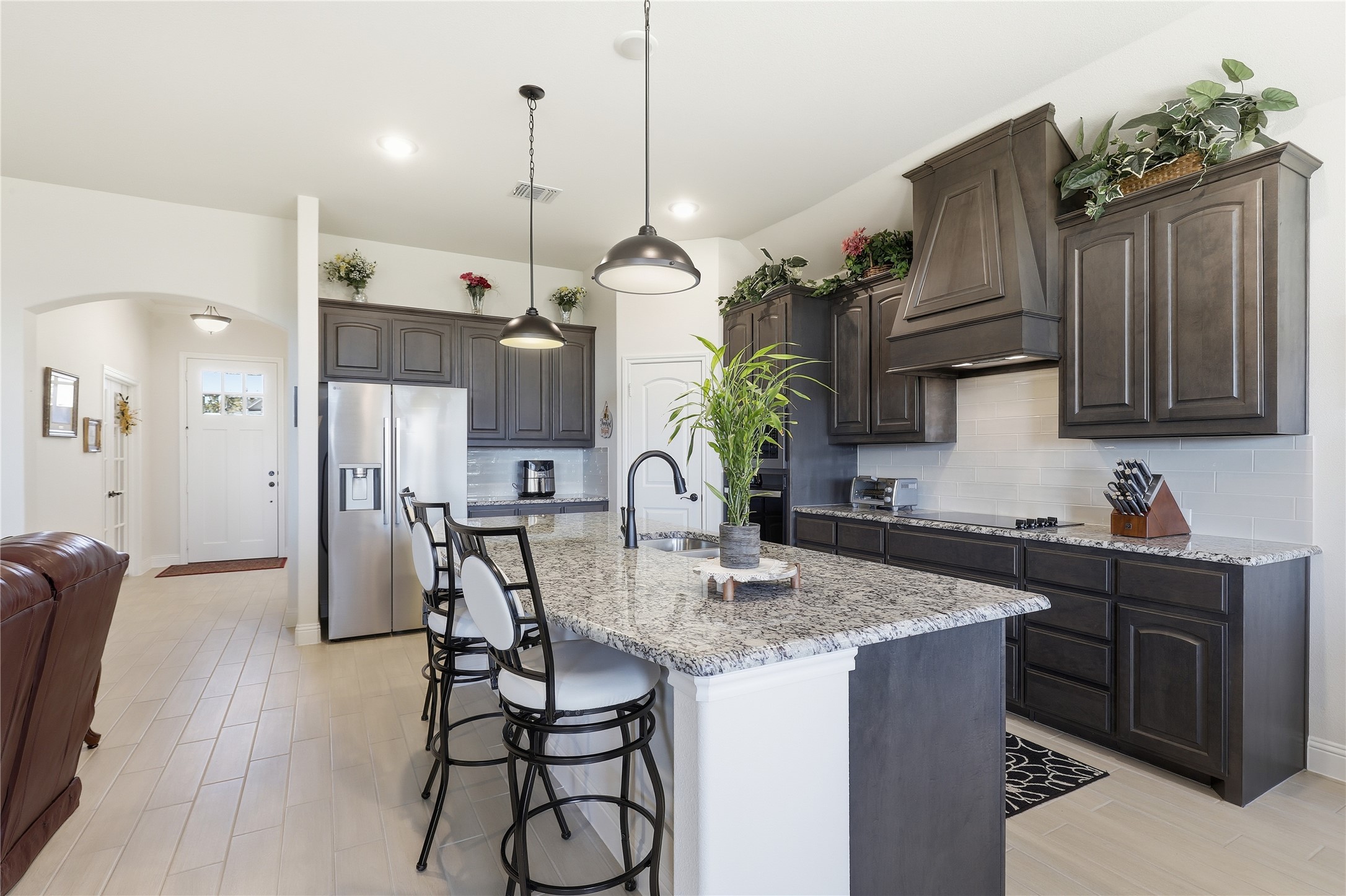 3216 Signal Hill Drive