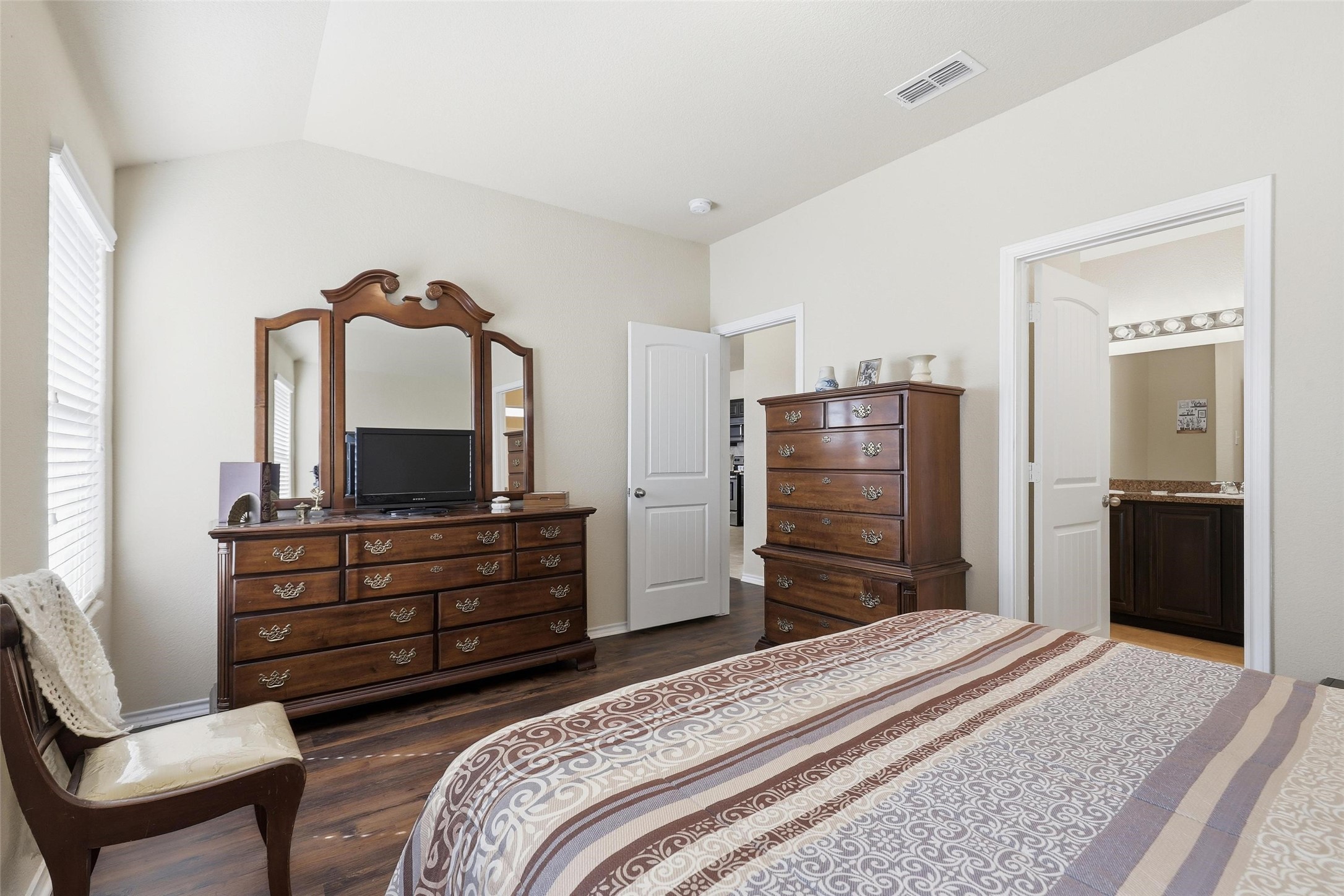 1141 Wellesbourne Lane