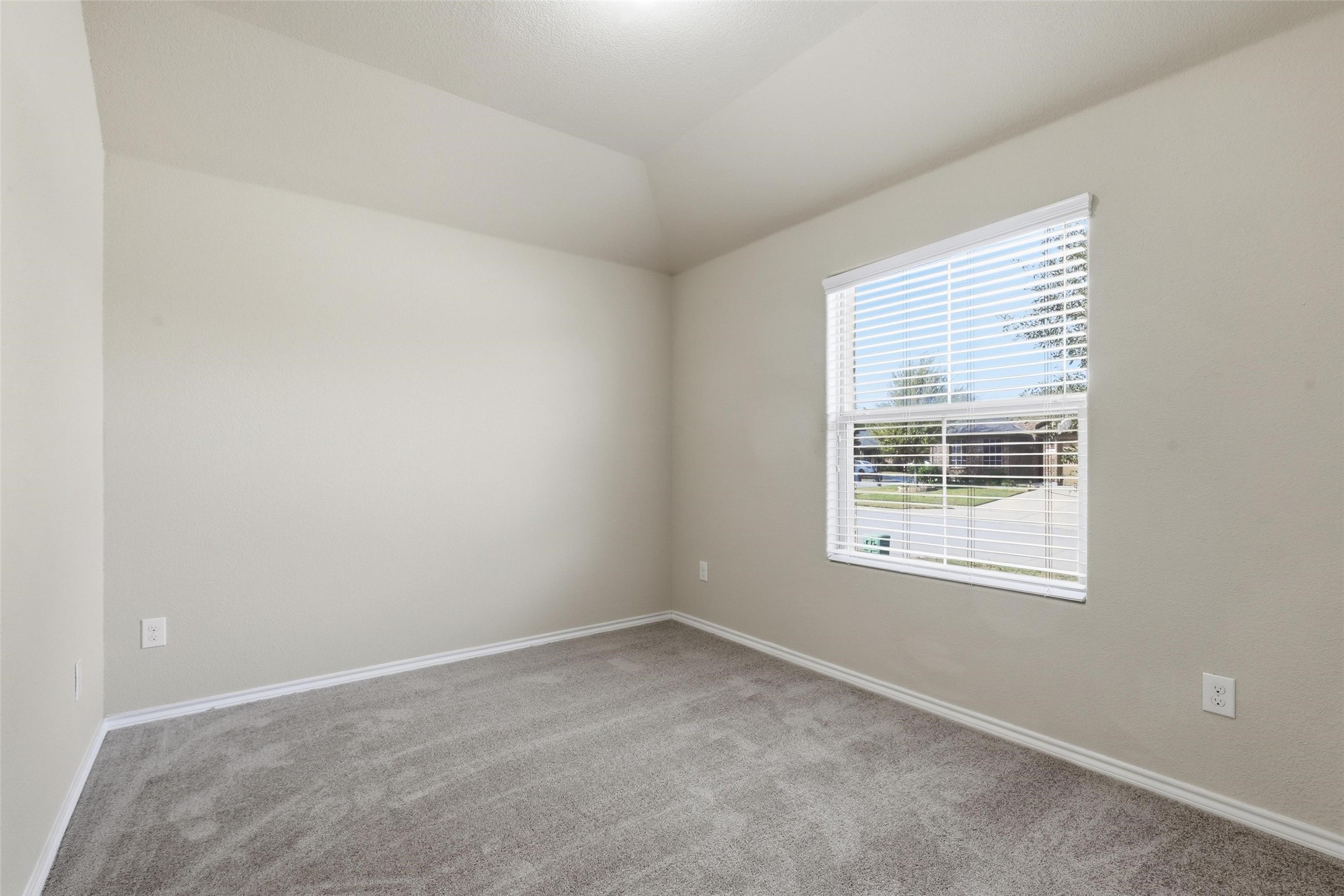 1141 Wellesbourne Lane