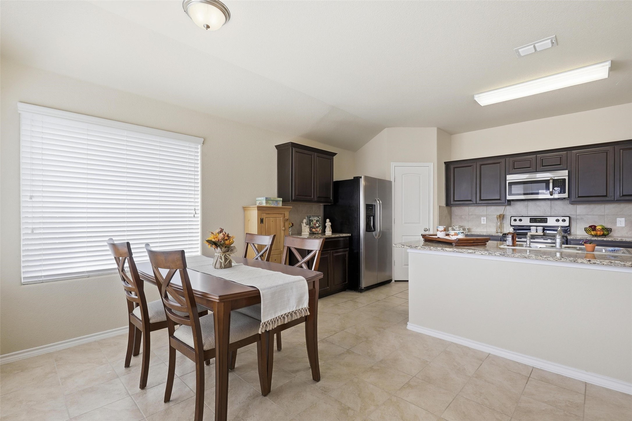 1141 Wellesbourne Lane