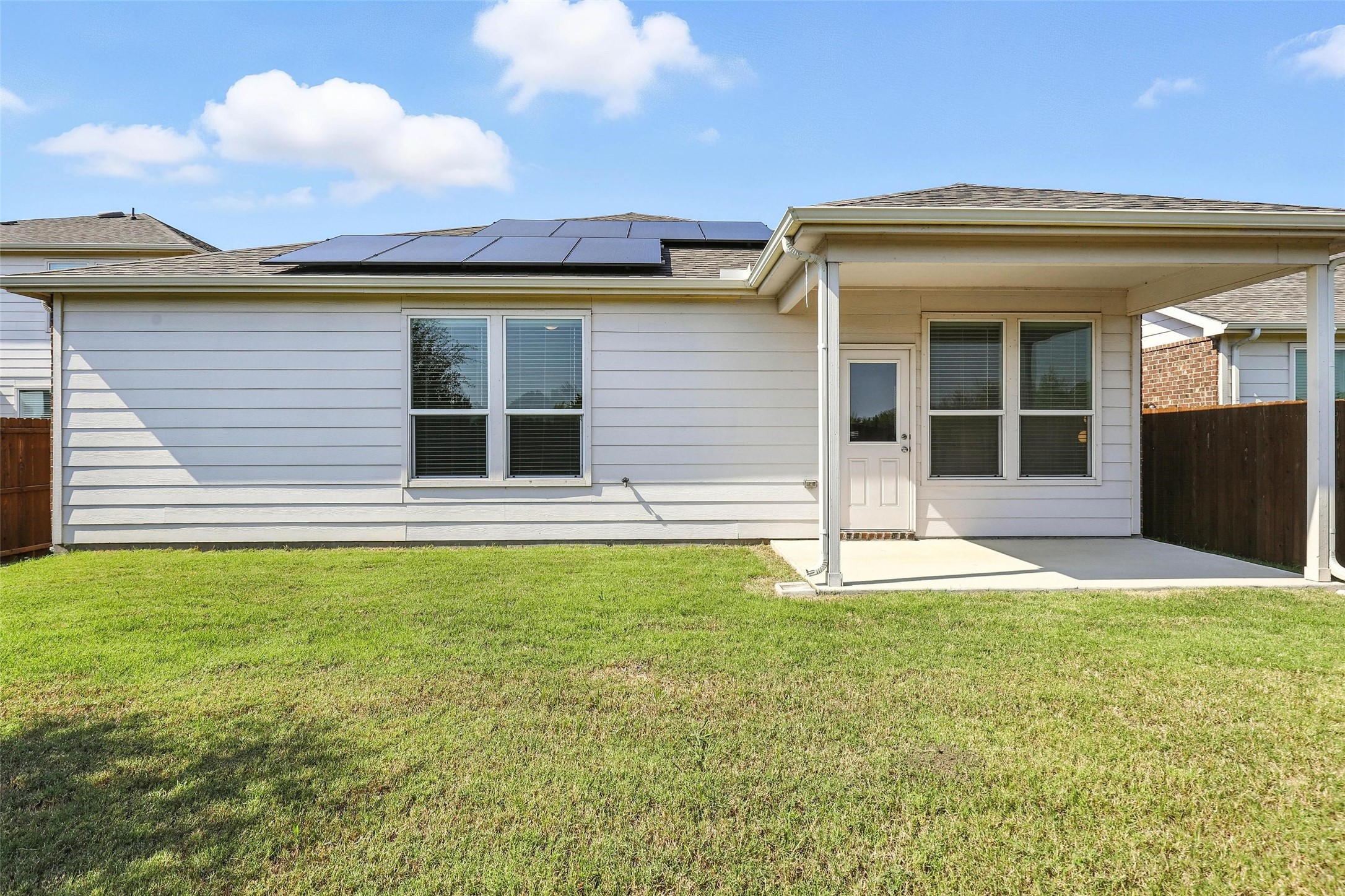 5605 Apple Grove Way