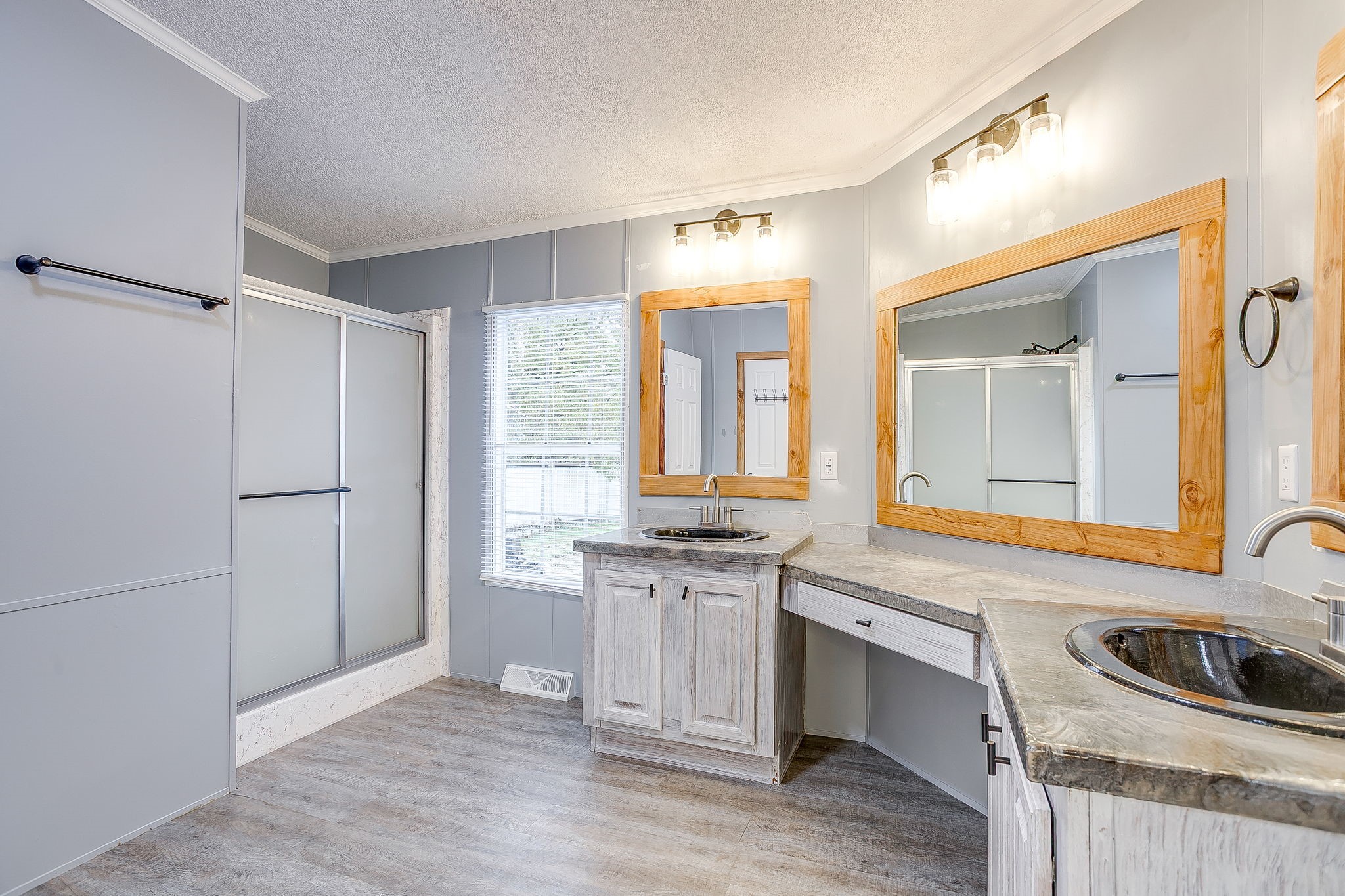 11609 Hardwood Court