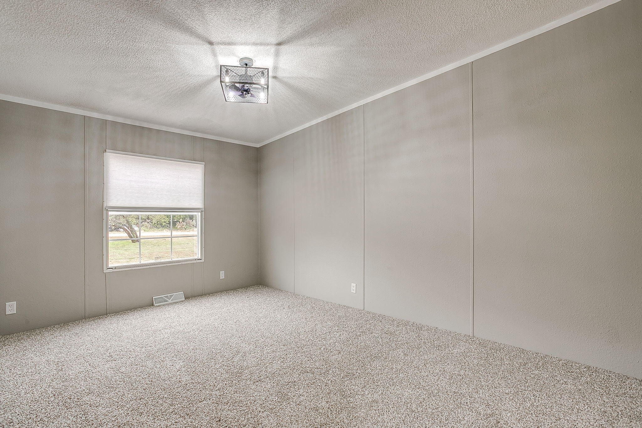 11609 Hardwood Court