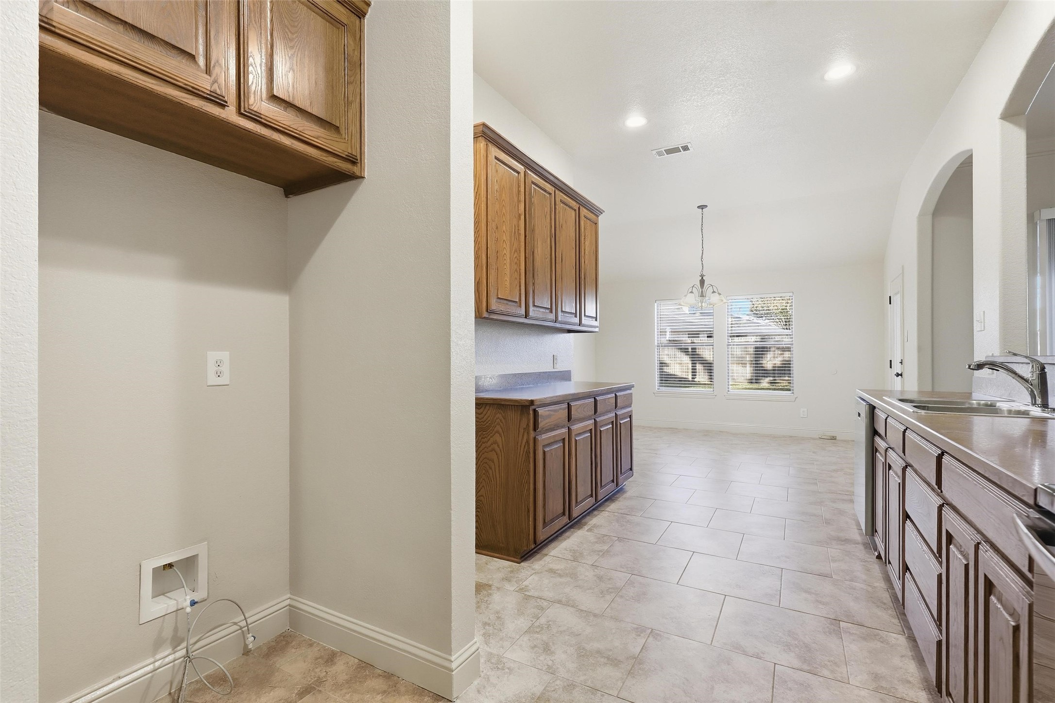 413 Lighthouse Court