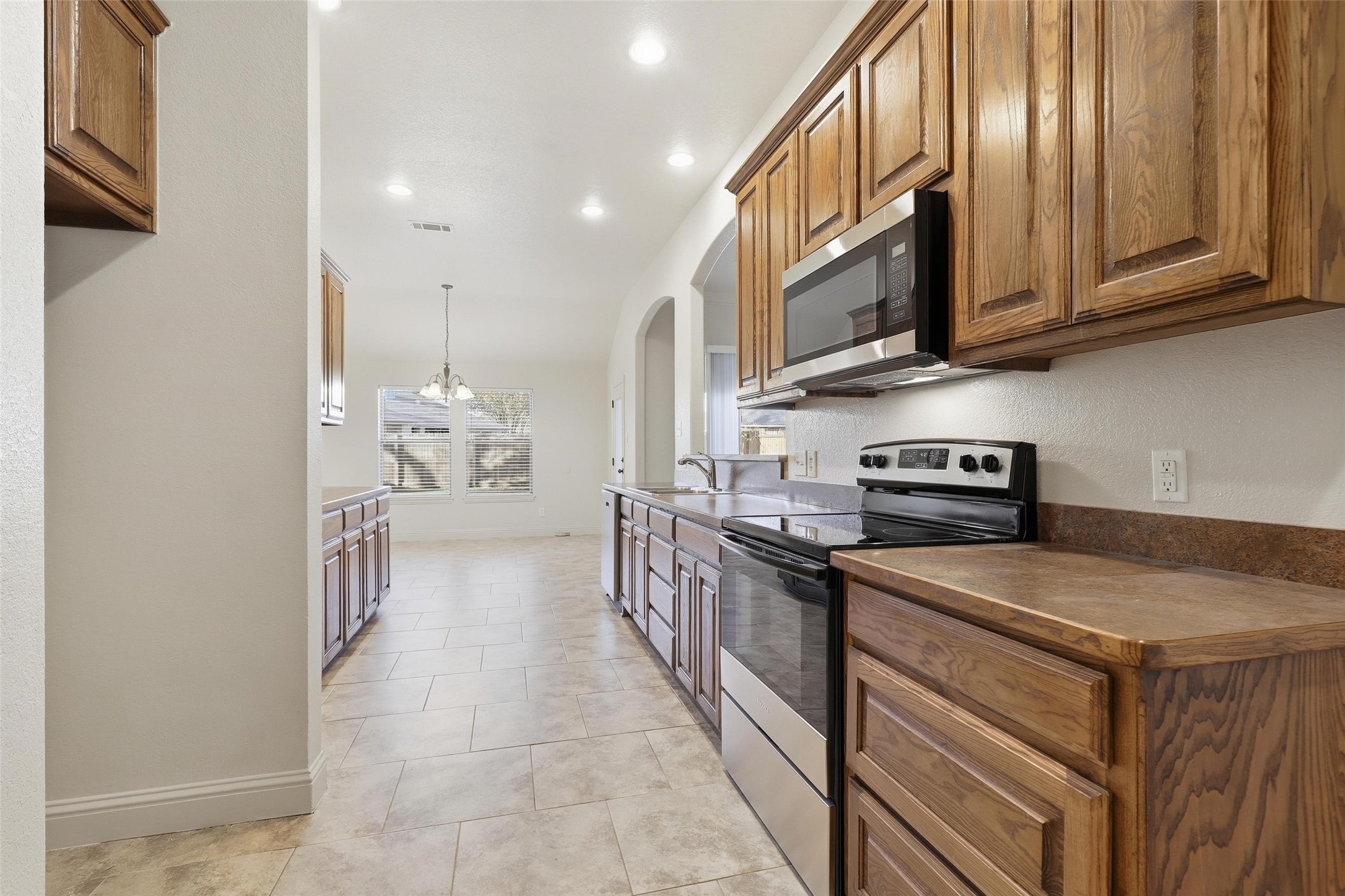 413 Lighthouse Court